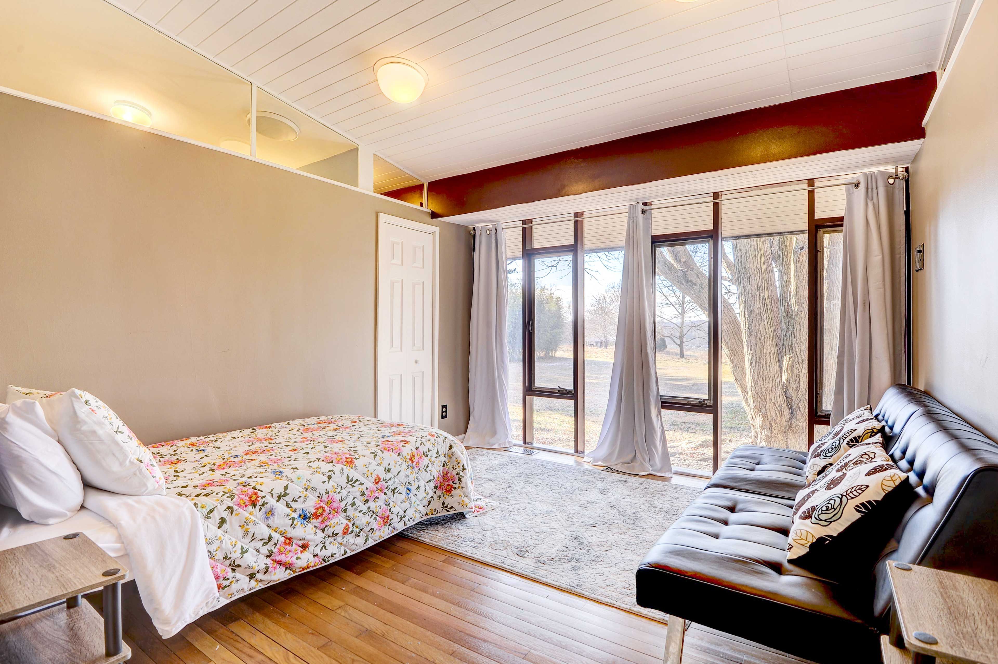 Bedroom 4 | Twin Bed | Twin Futon