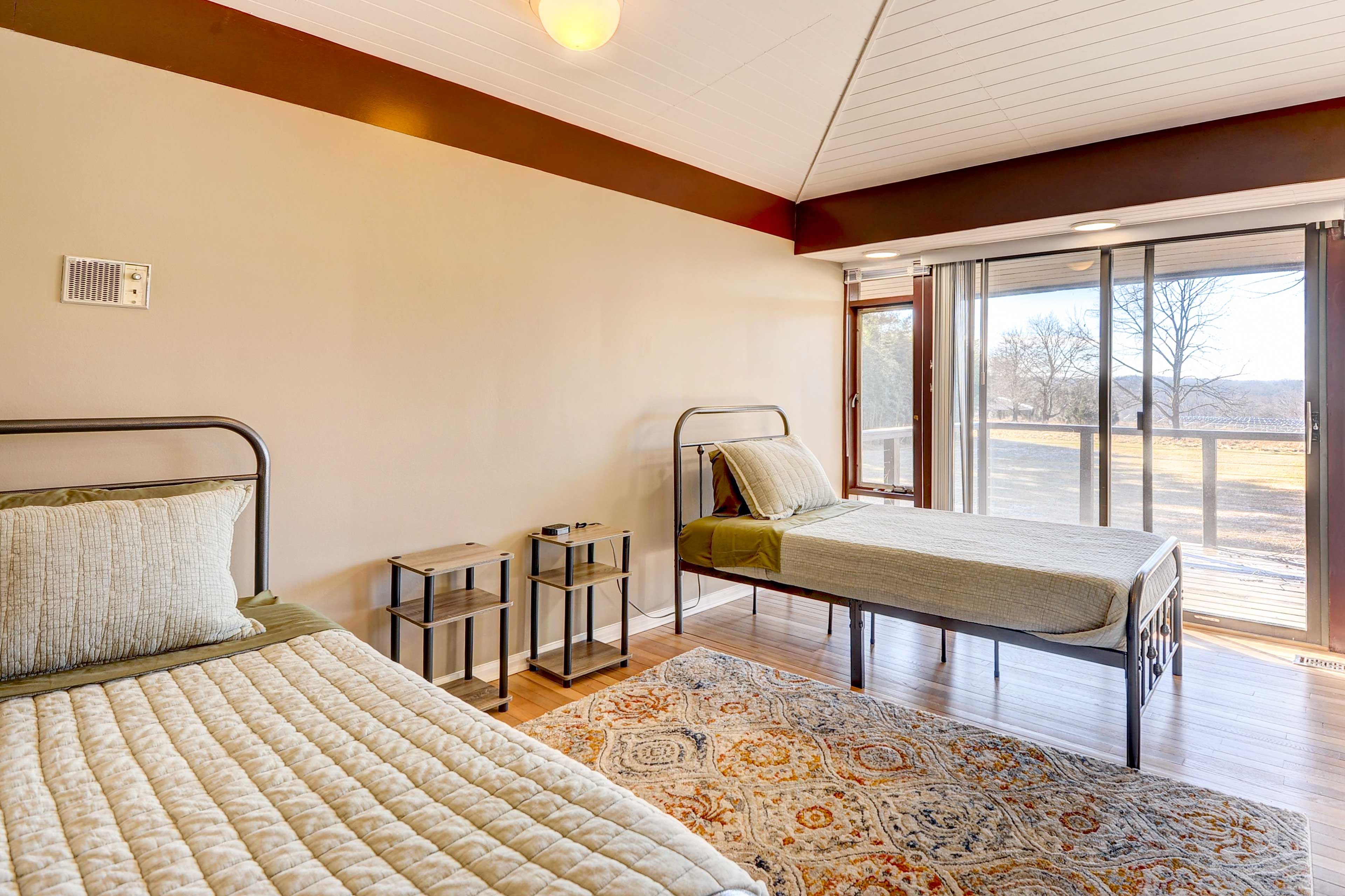 Bedroom 3 | 2 Twin Beds