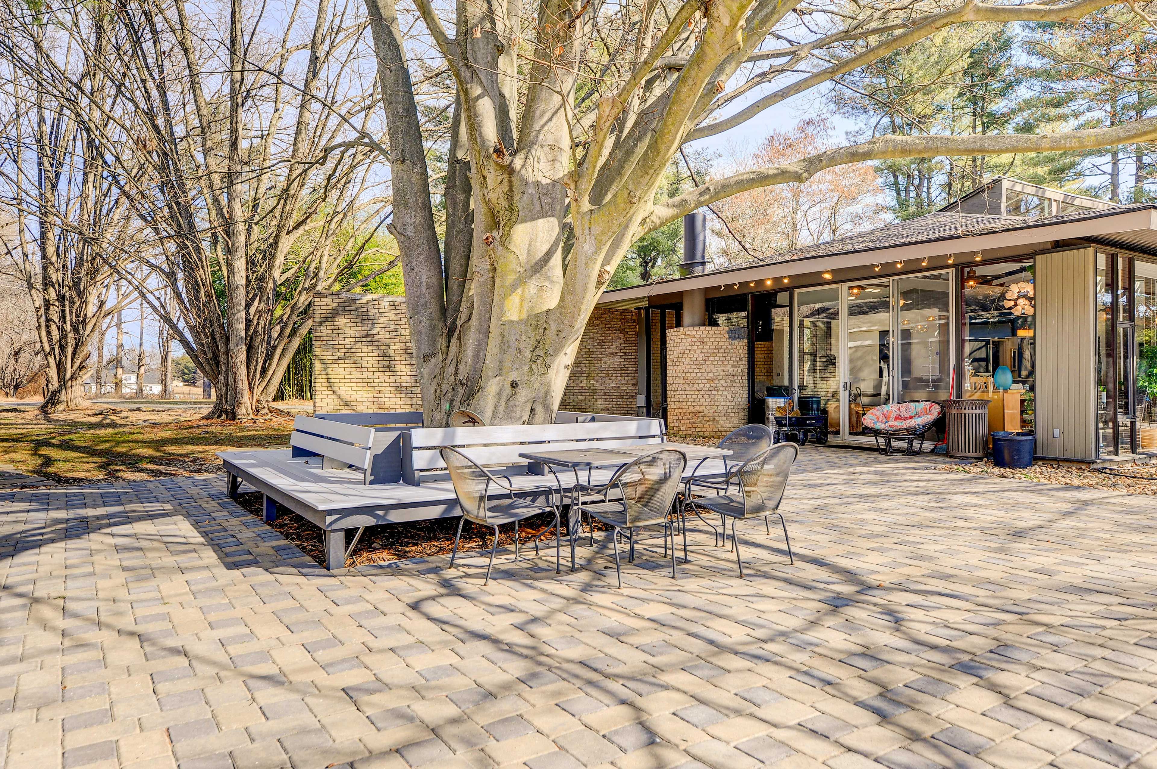 Patio | Dining Areas