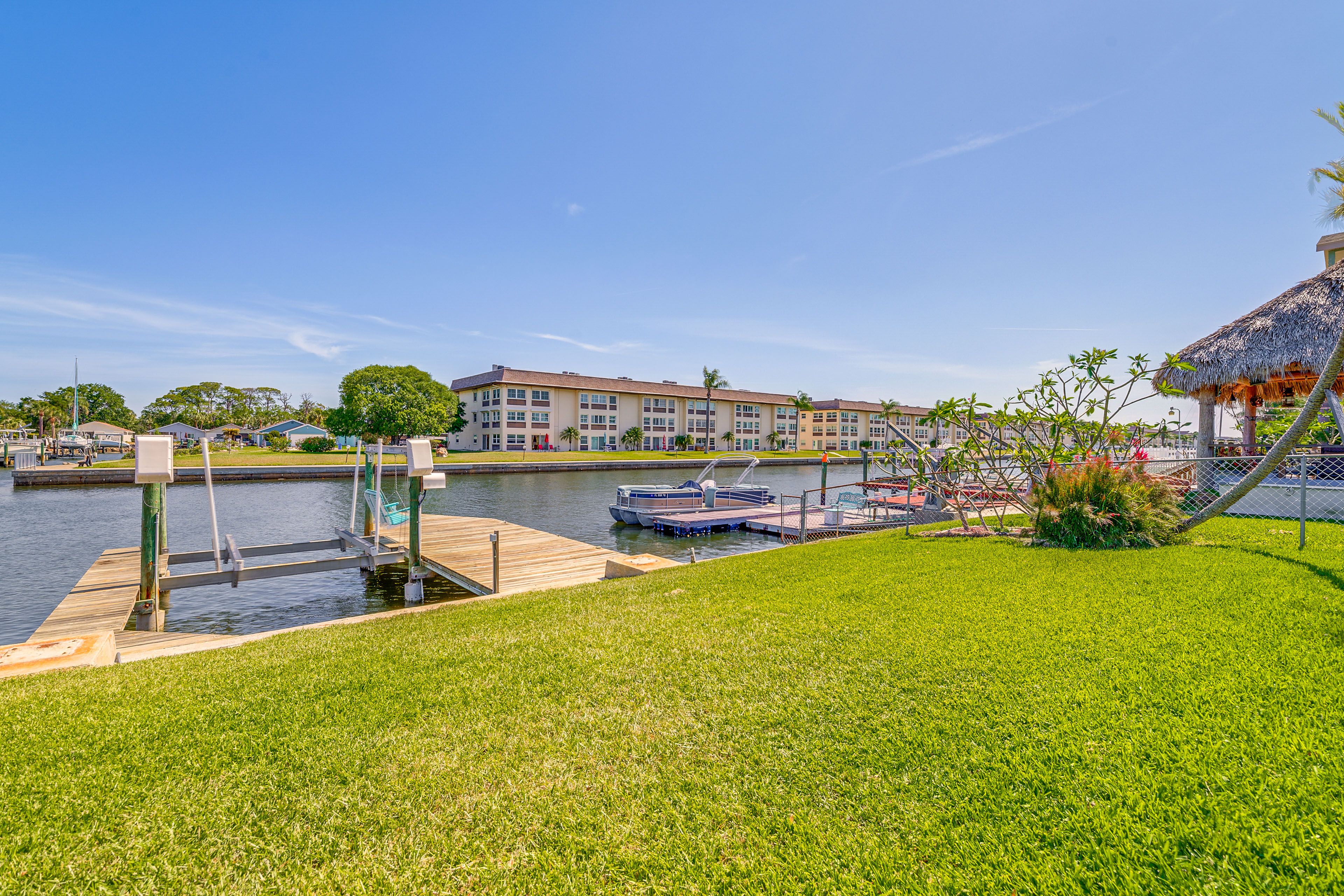 Private Dock | Water Access