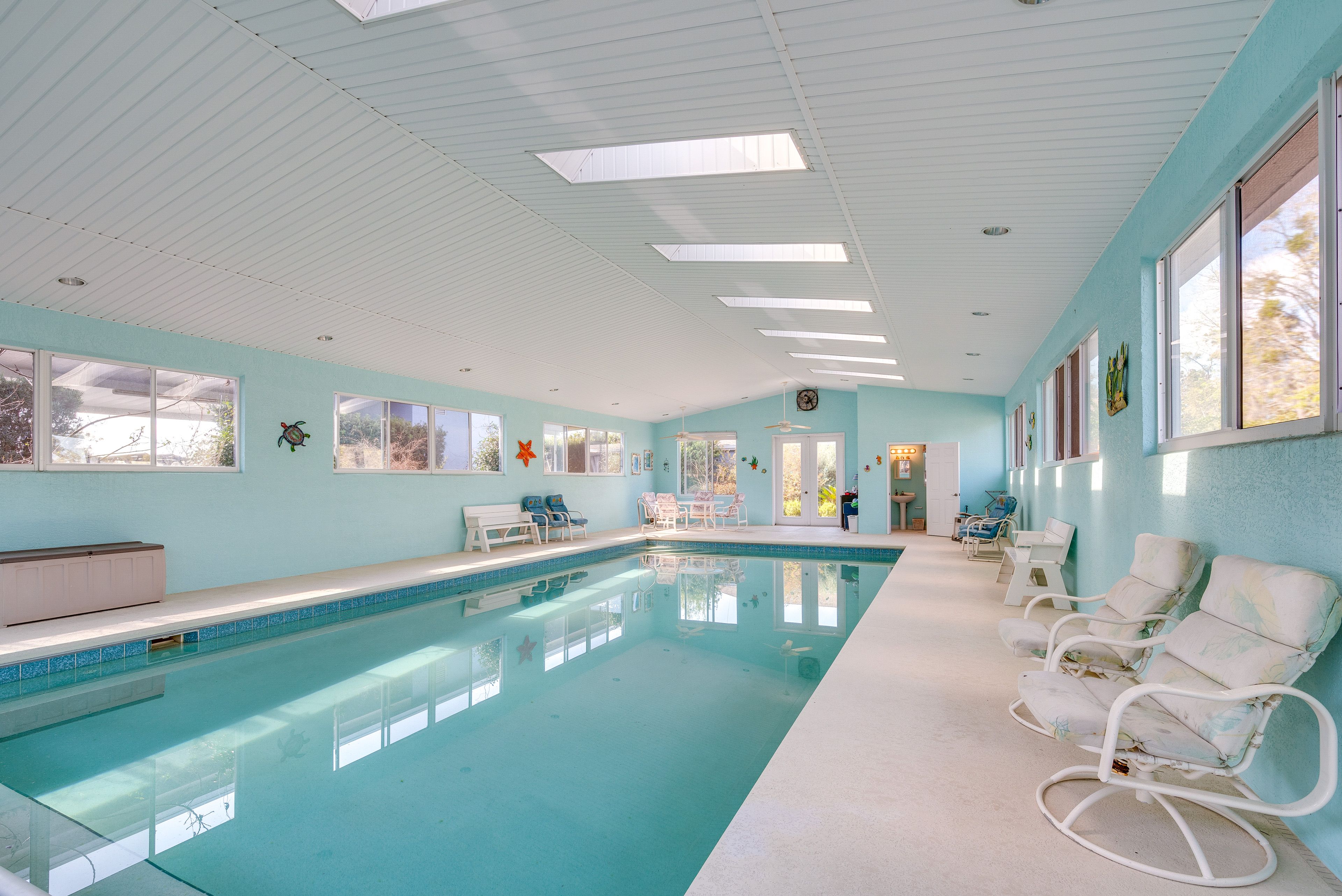 Community Amenities | Indoor Pool