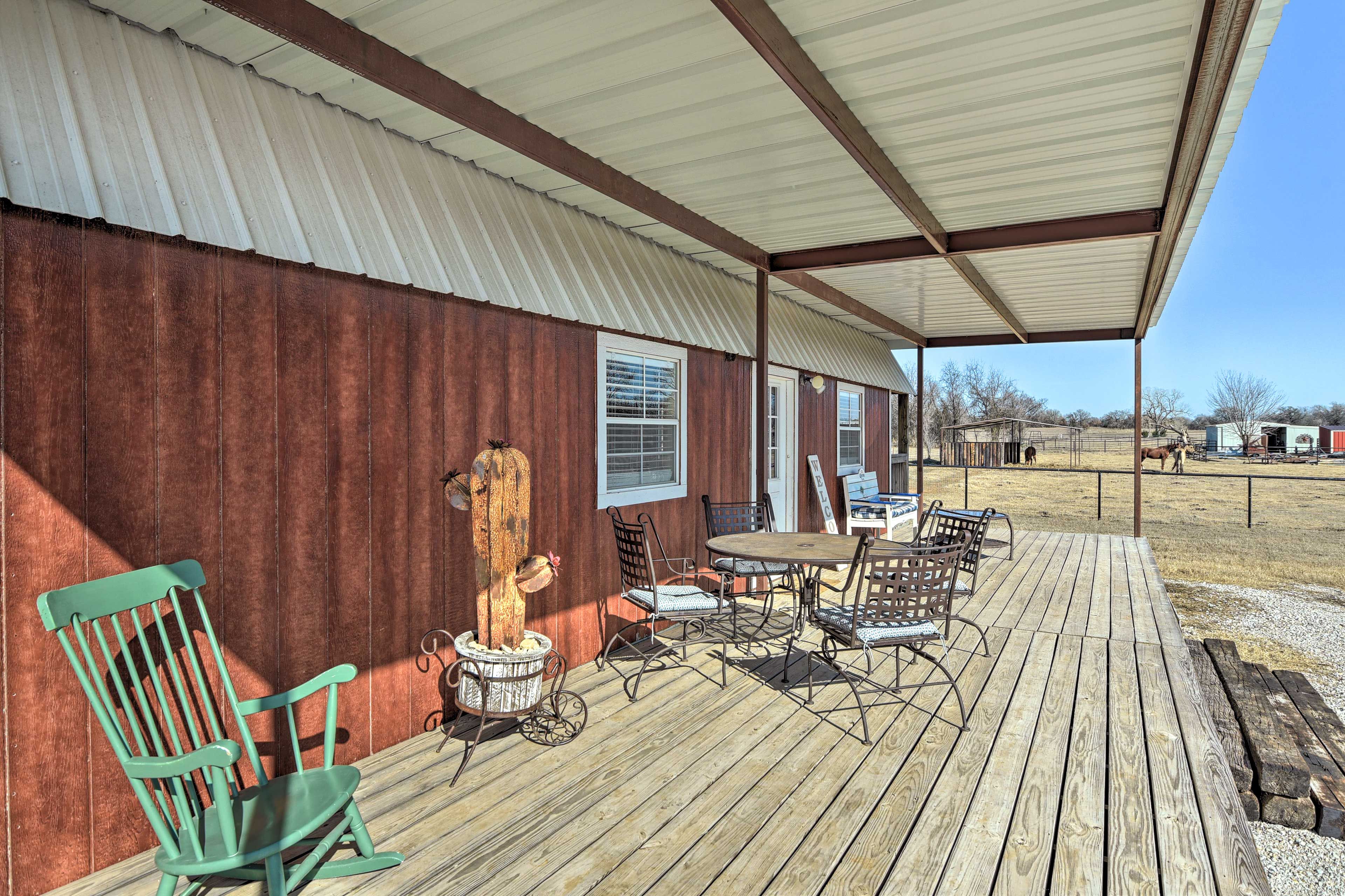 Boyd Vacation Rental | 1BR | 1BA | 550 Sq Ft | 3 Stairs Required to Enter