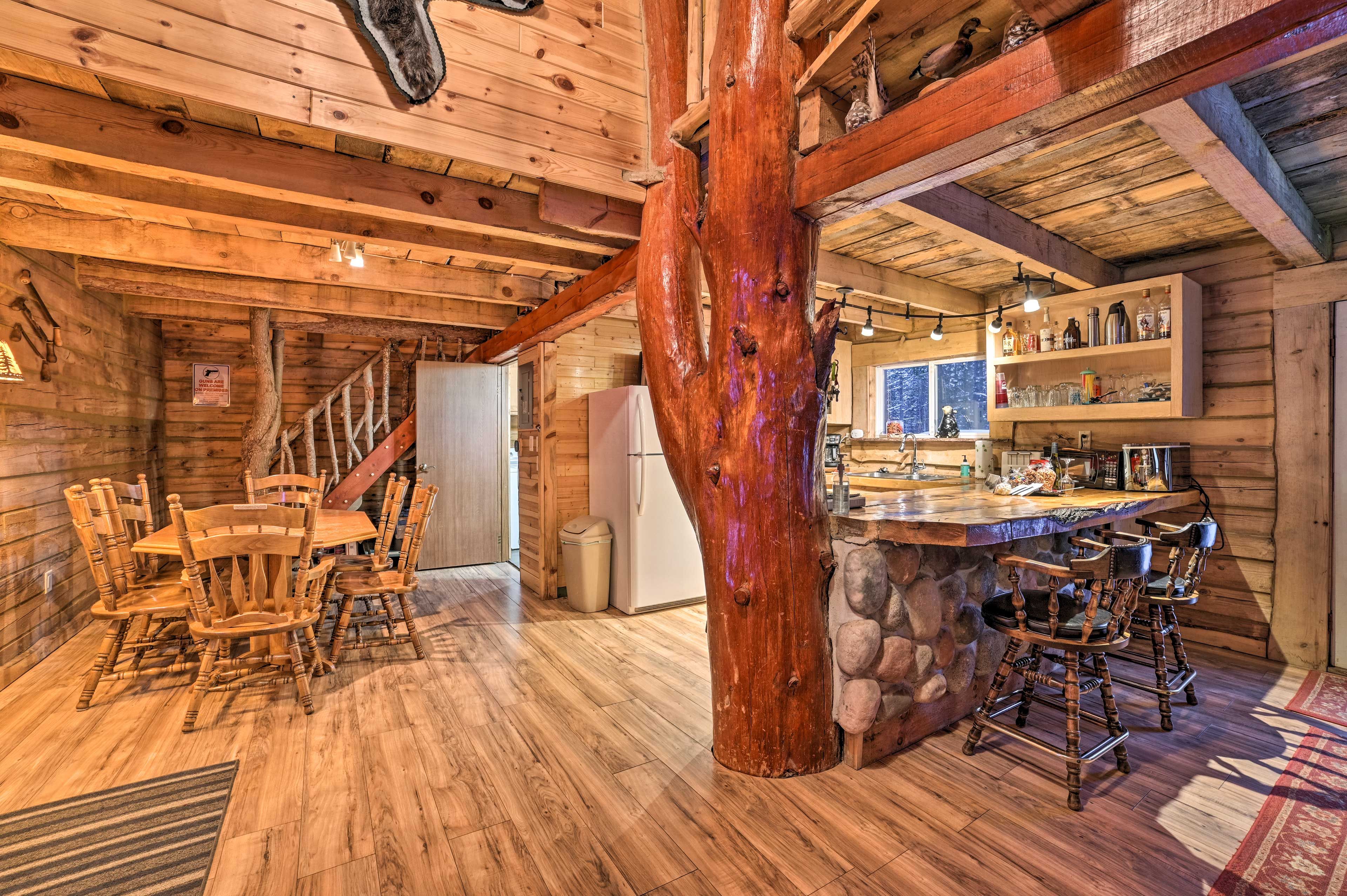 Dining Area | 1st Floor