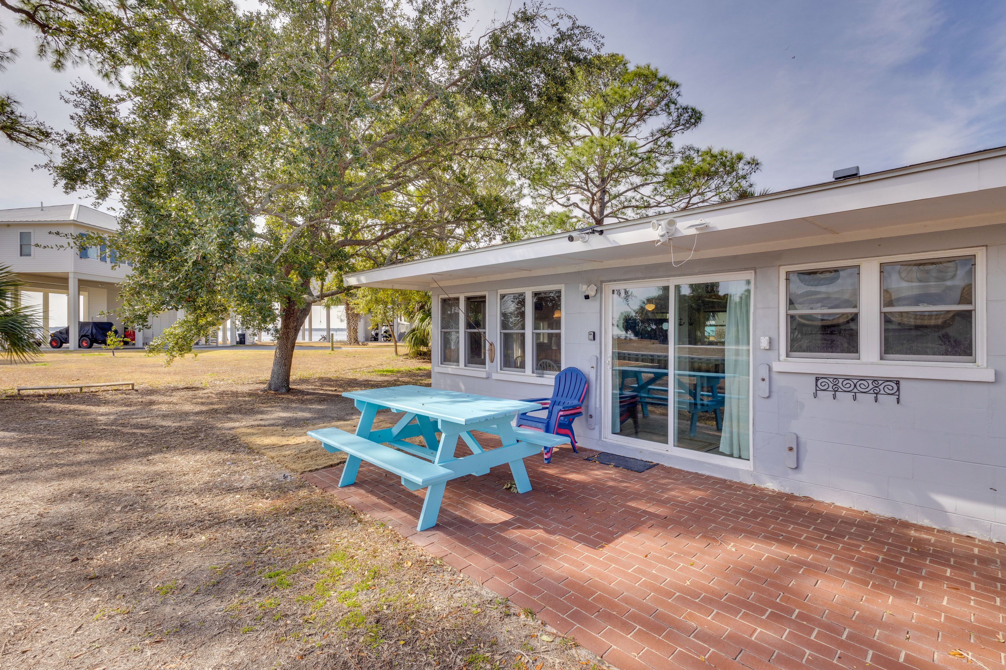 Furnished Patio | Outdoor Dining