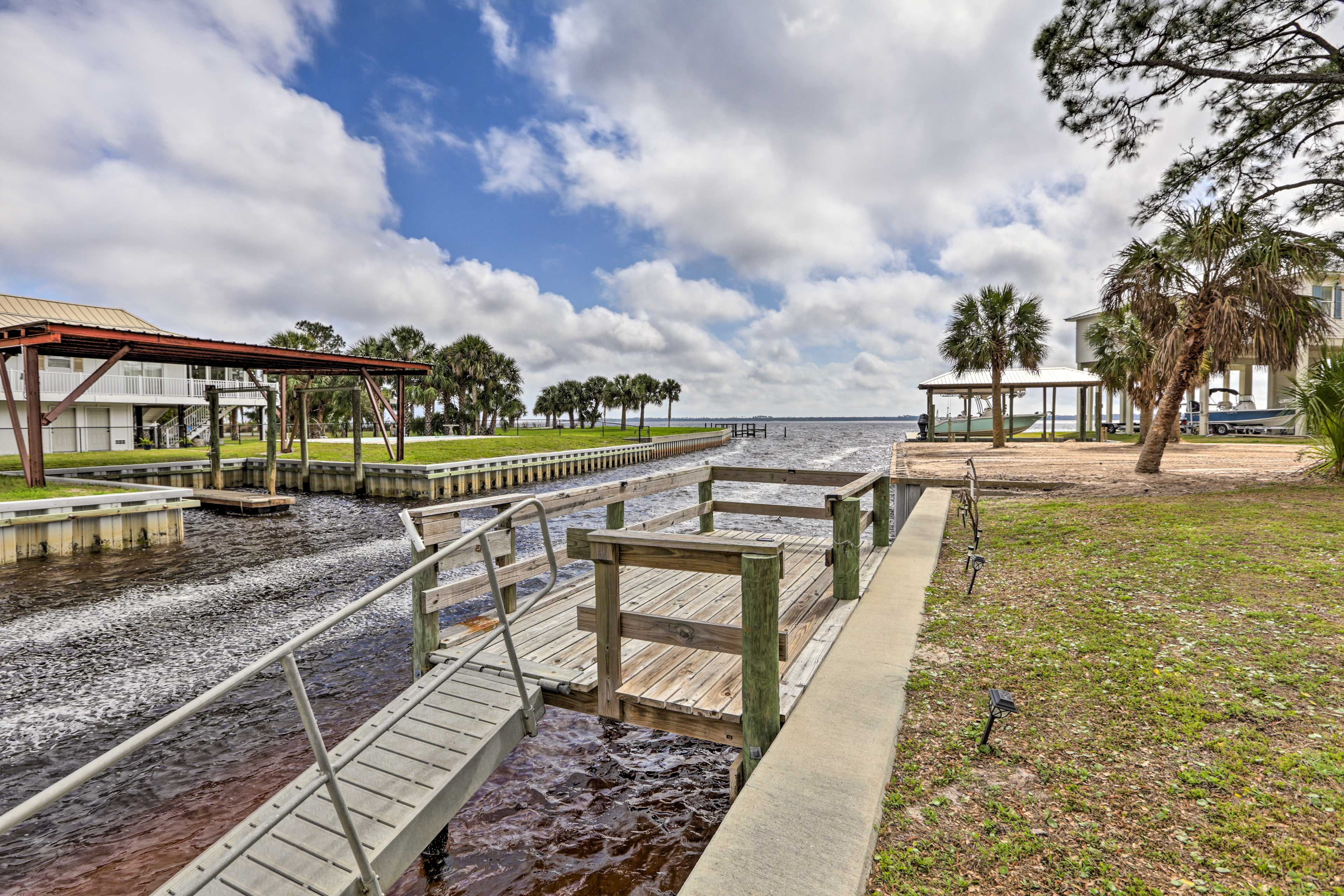 Panacea Vacation Rental | 3BR | 2BA | 1,104 Sq Ft | 1 Step to Access