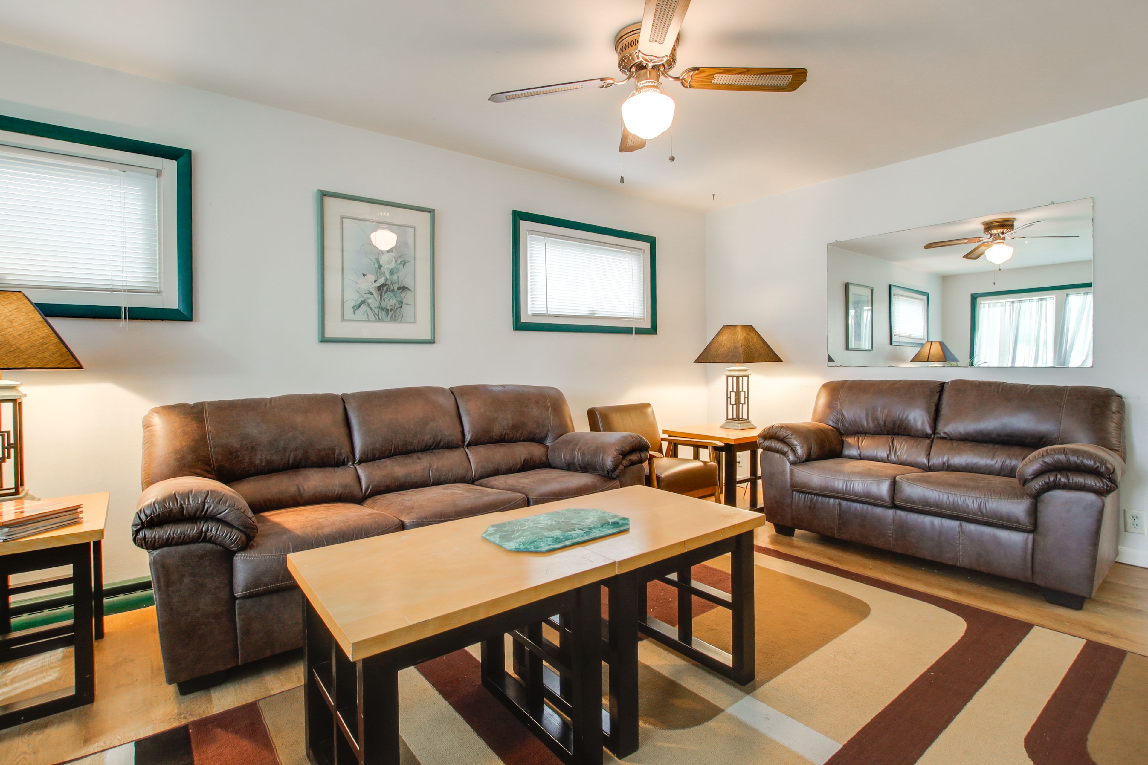 Neenah Vacation Rental | 4BR | 2BA | 2,000 Sq Ft | 3 Steps to Enter