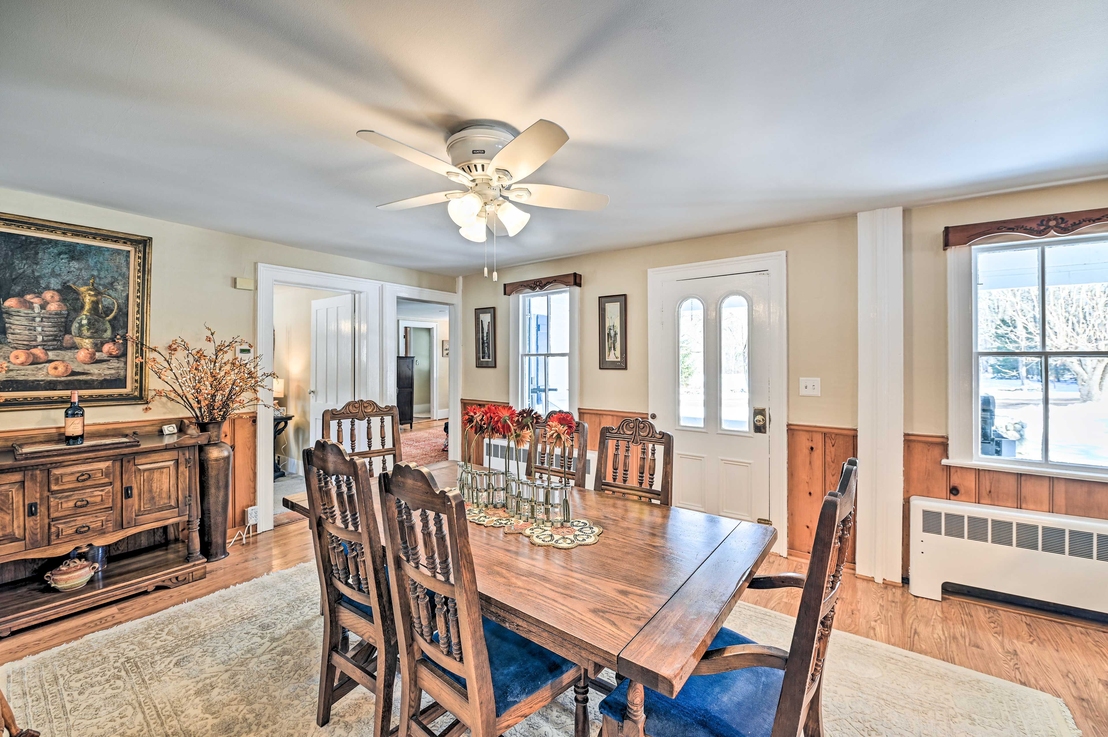 Dining Area | 1st Floor