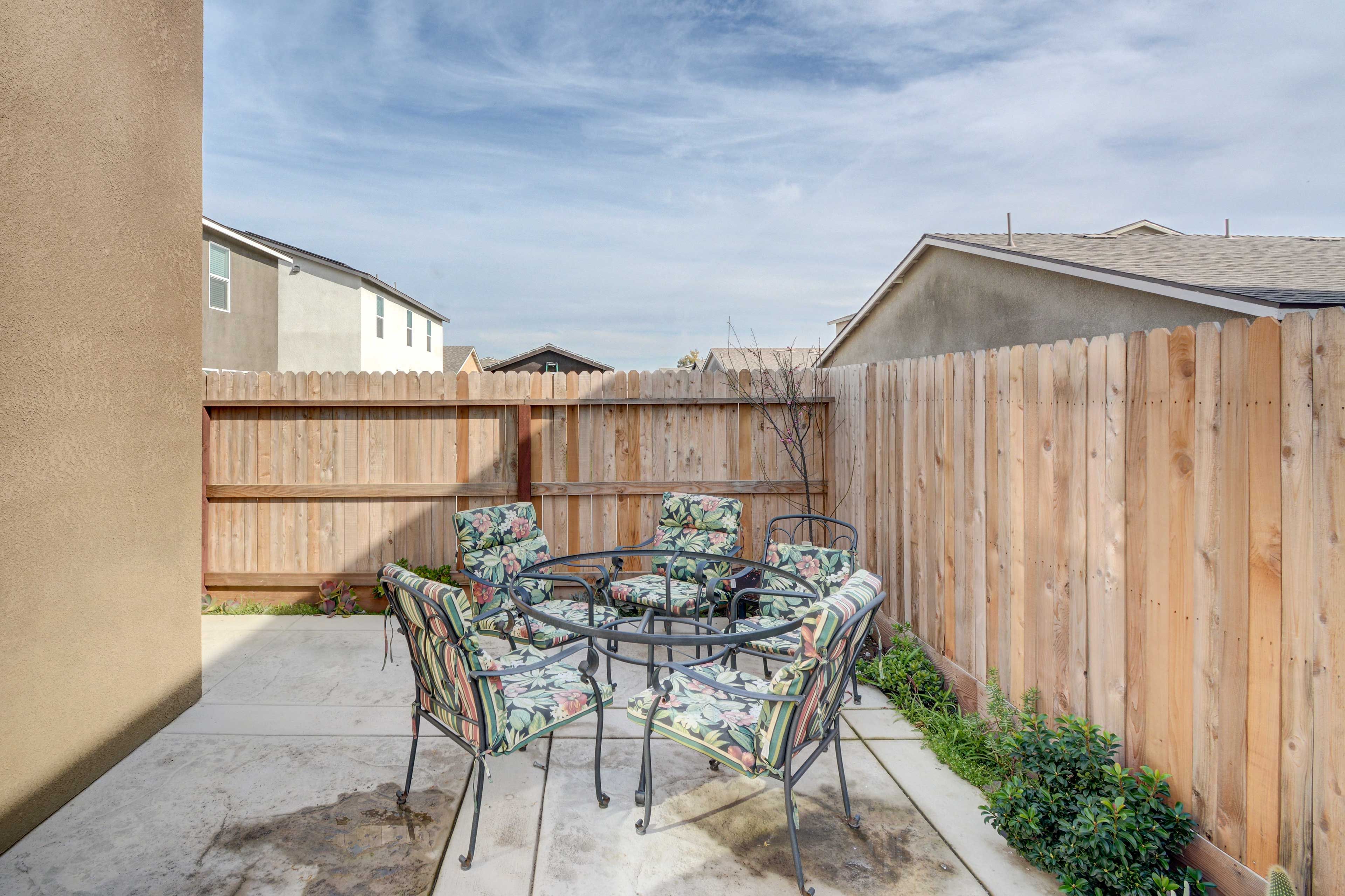 Patio/Yard