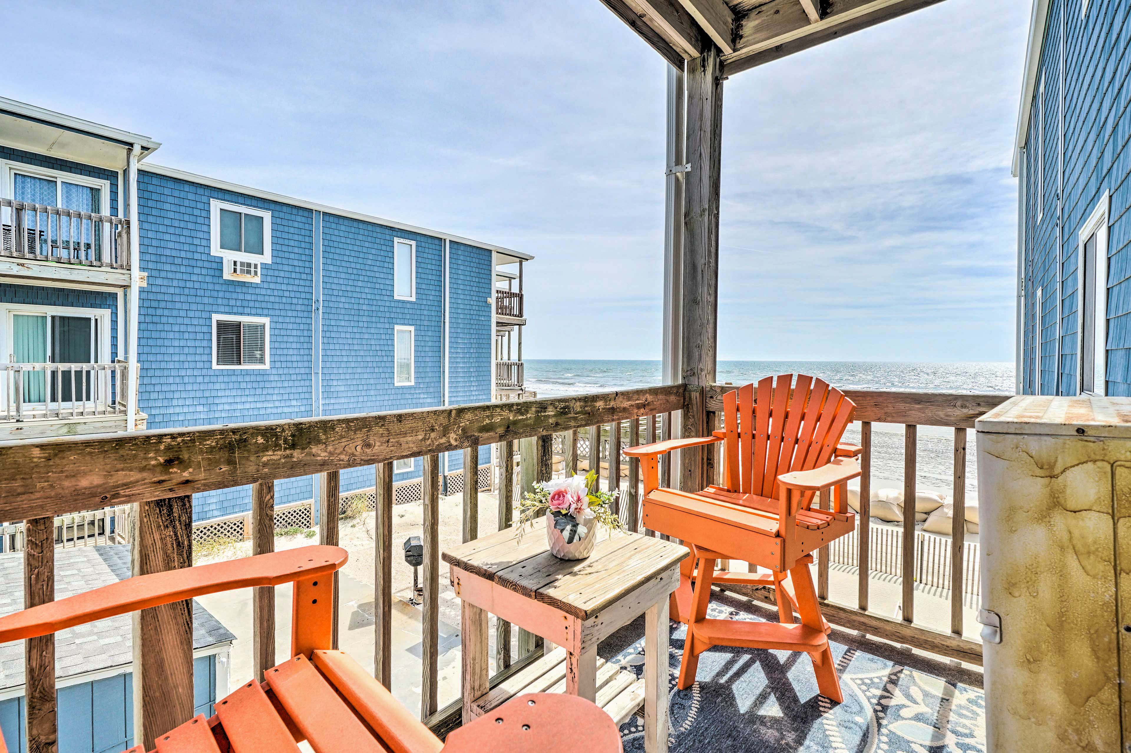 Balcony | Free WiFi | Towels/Linens | Single-Story Interior