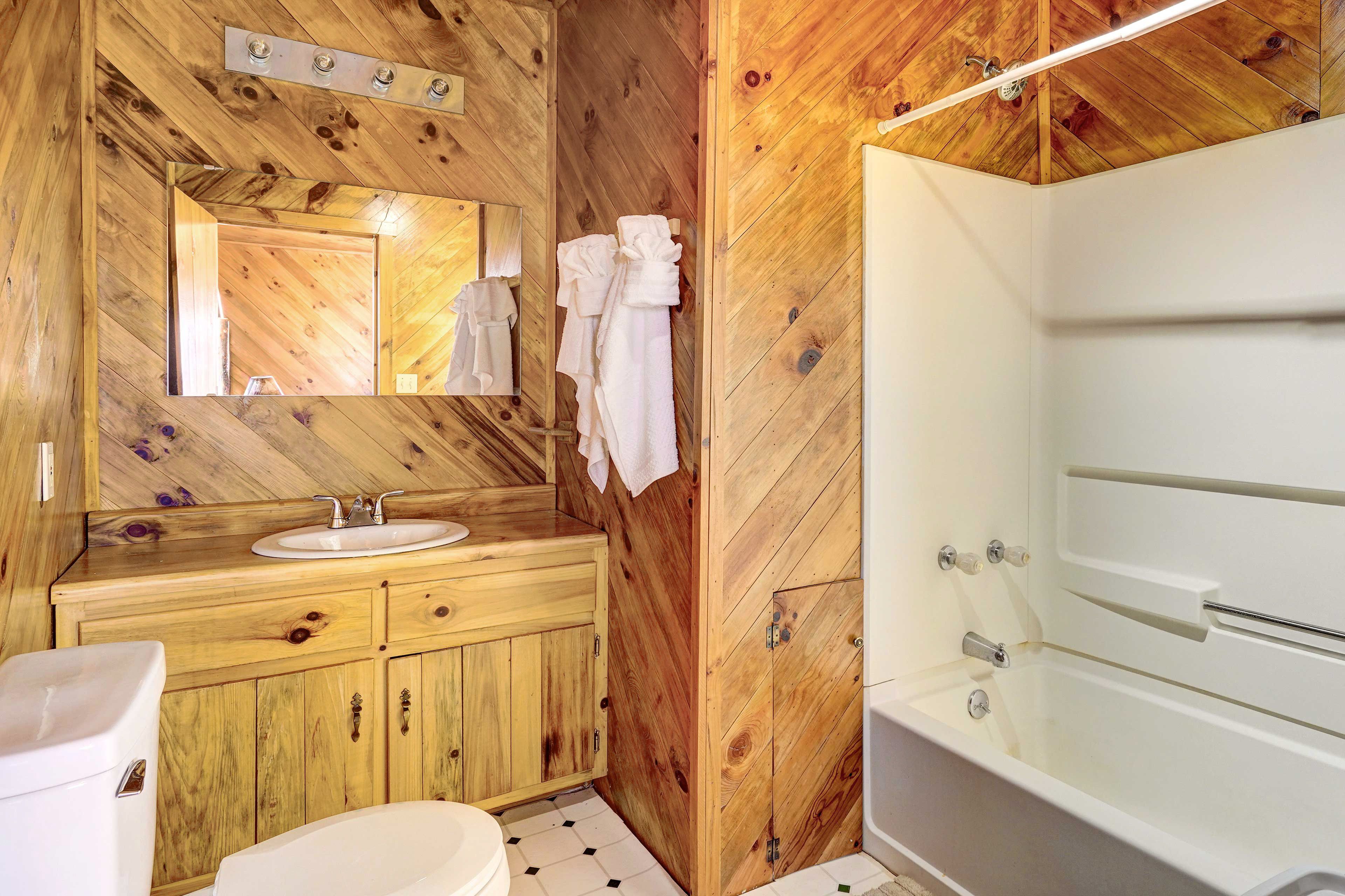 Bathroom | Towels Provided