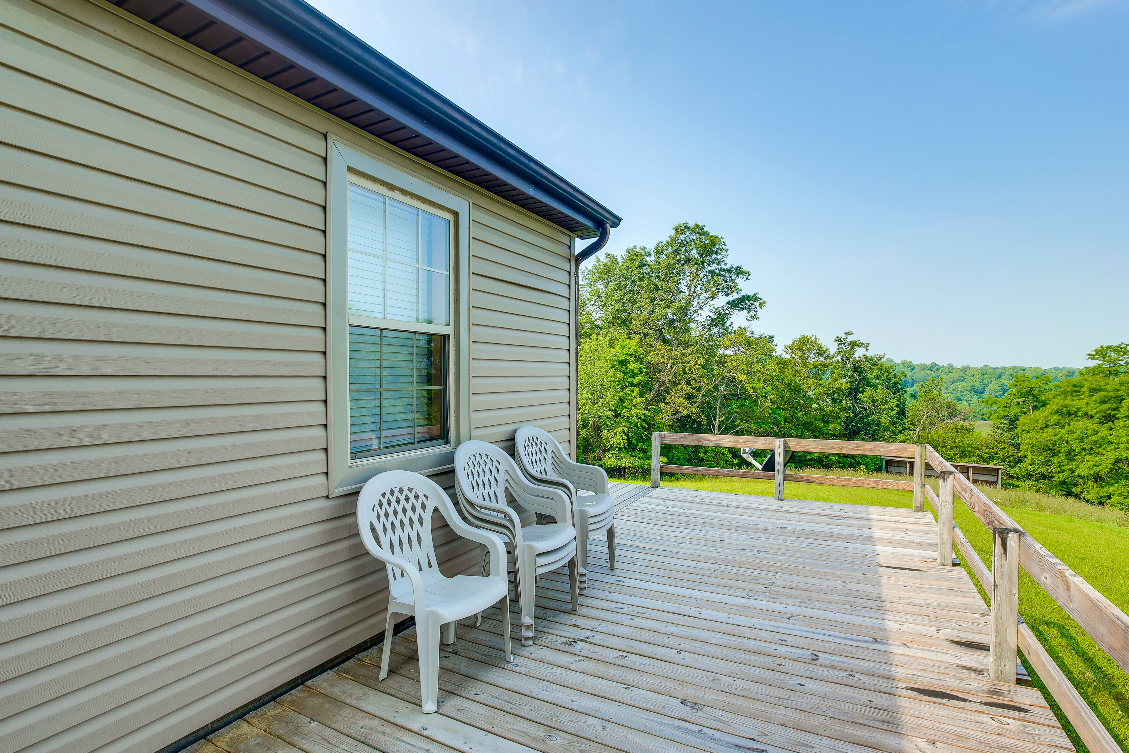 Porch | Outdoor Seating