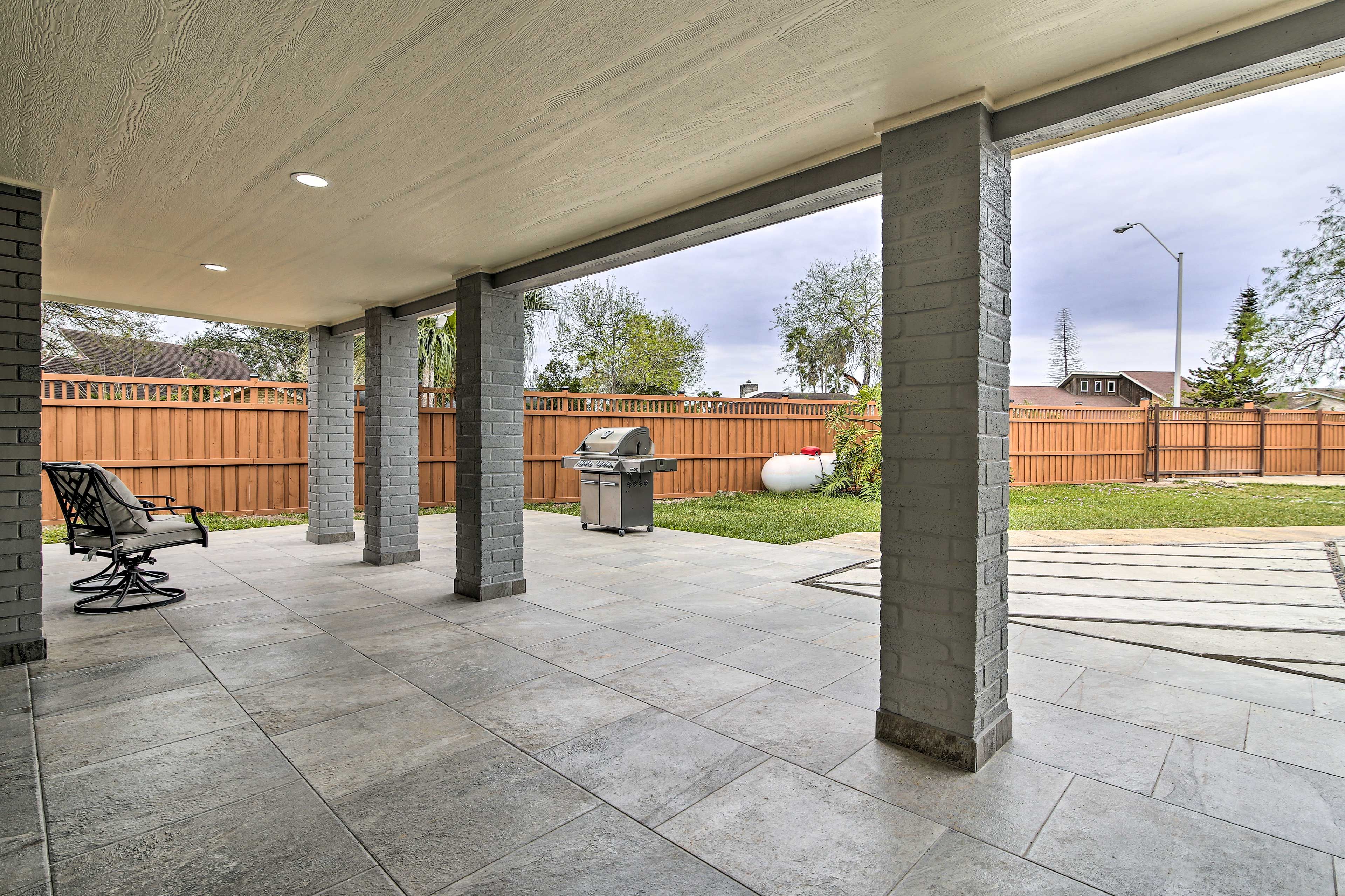 Covered Patio | Backyard