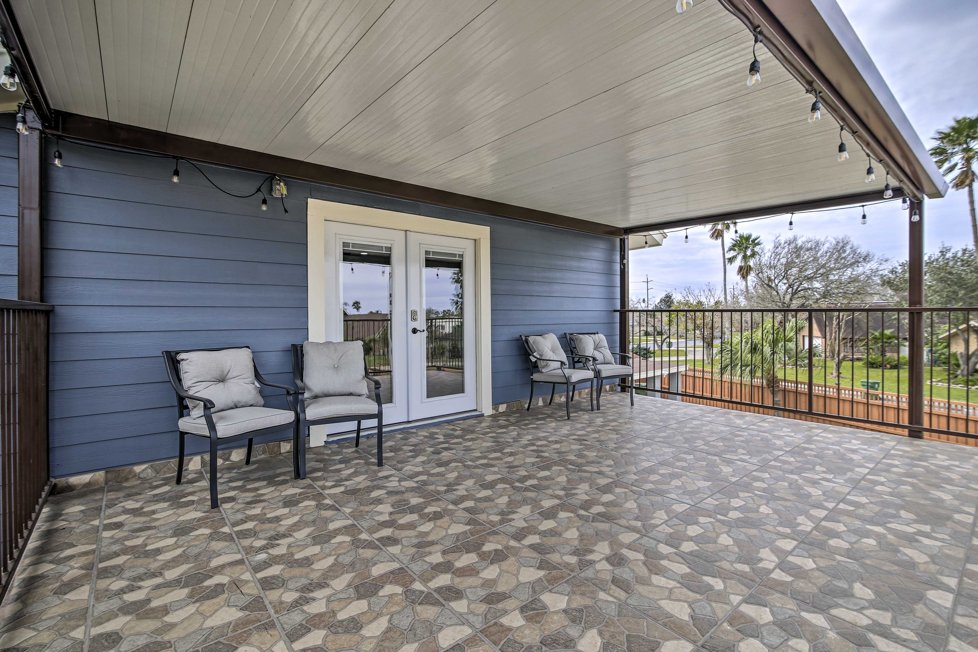 Private Balcony | Outdoor Seating