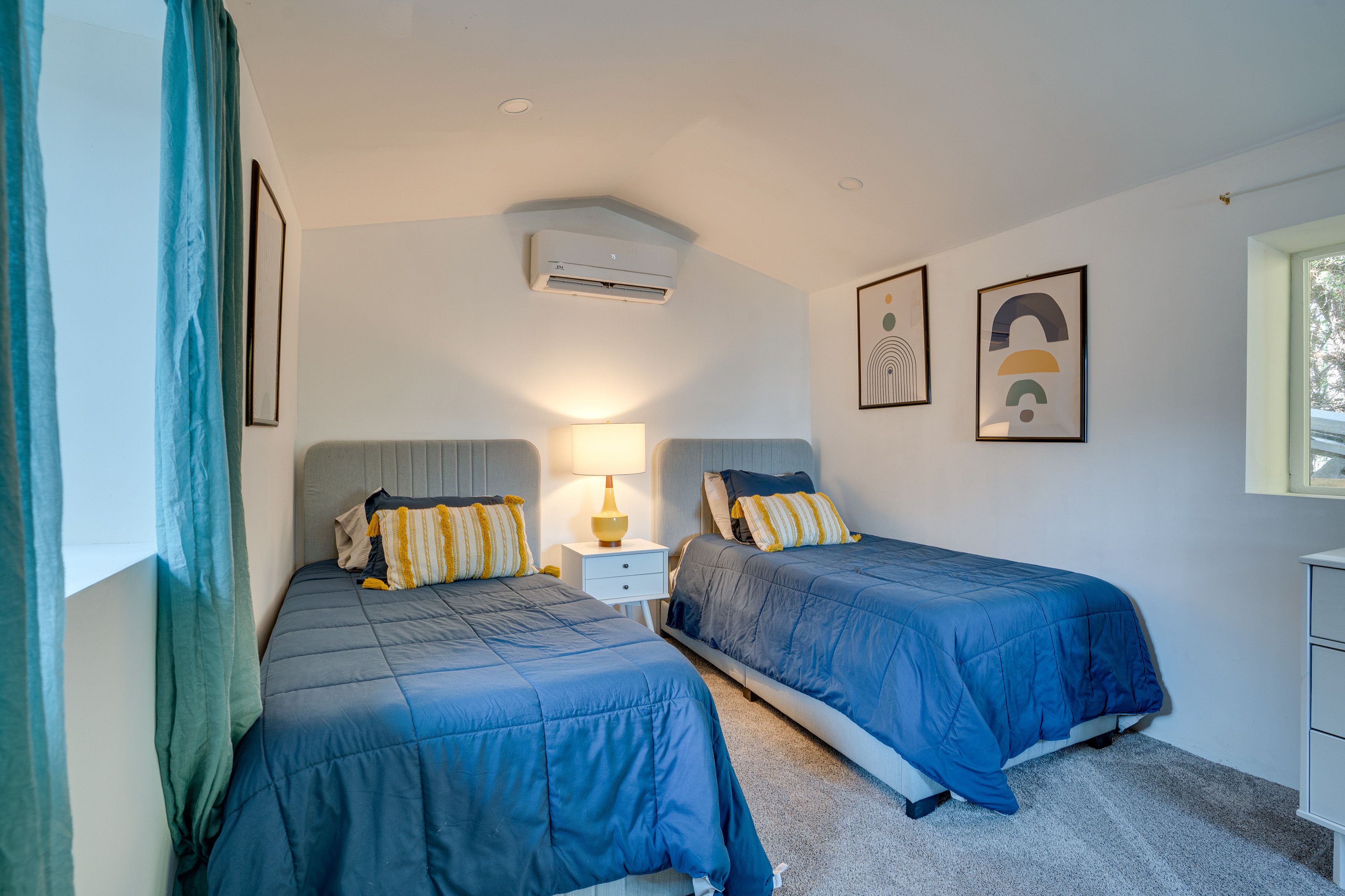Bedroom 3 (Casita) | 2 Twin Beds