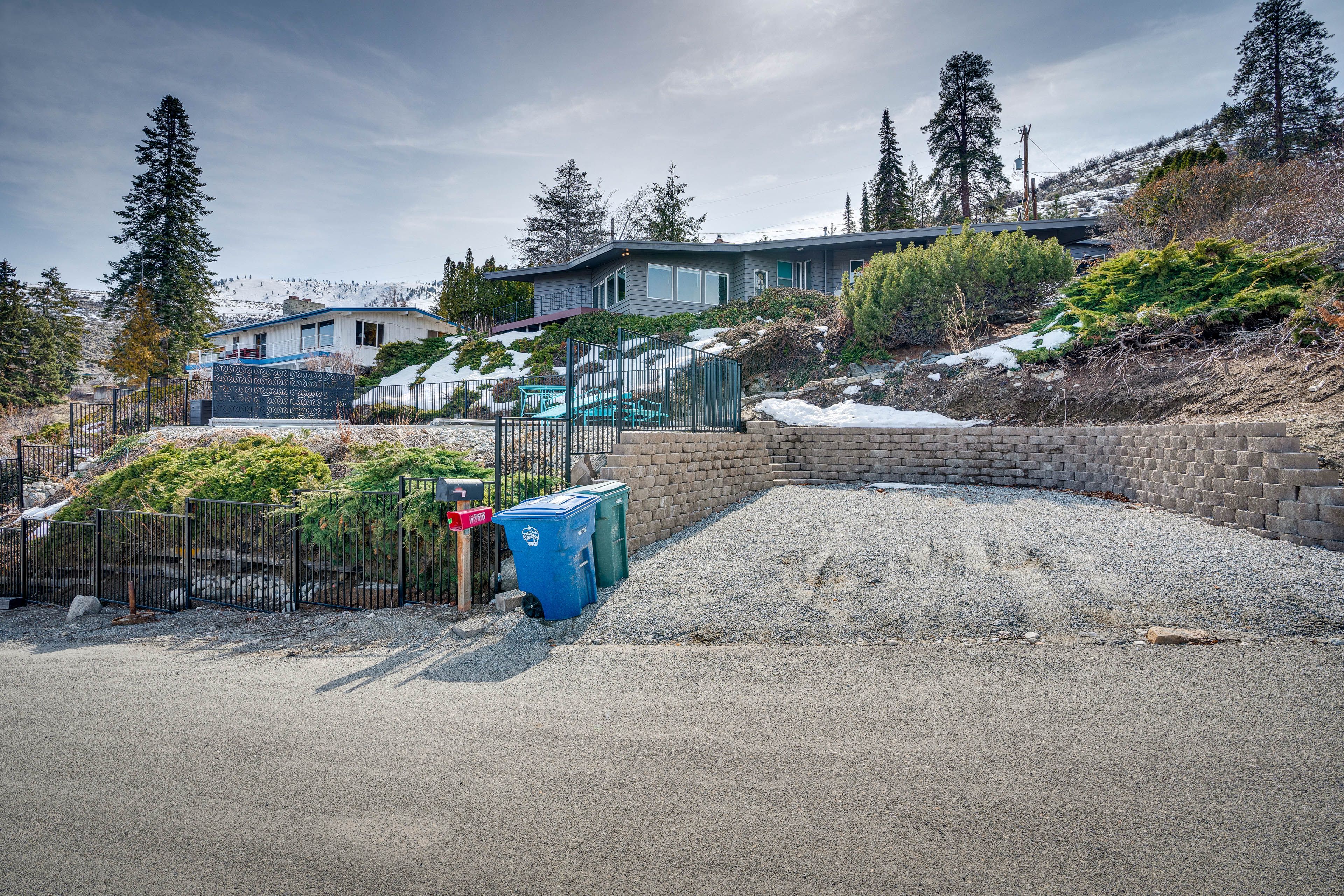 Parking | Free Street Parking | RV/Trailer Parking