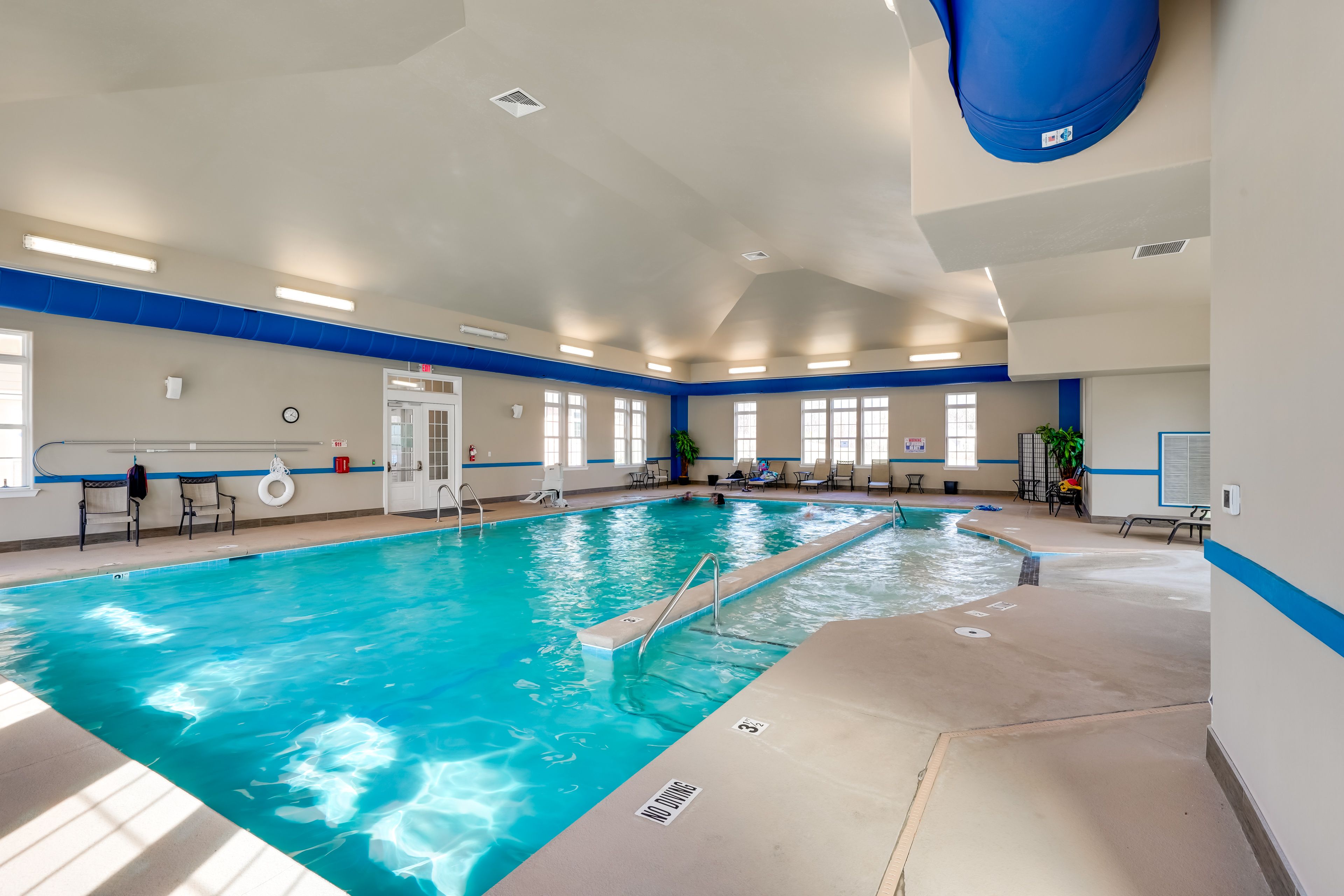 Community Amenities | Indoor Pool