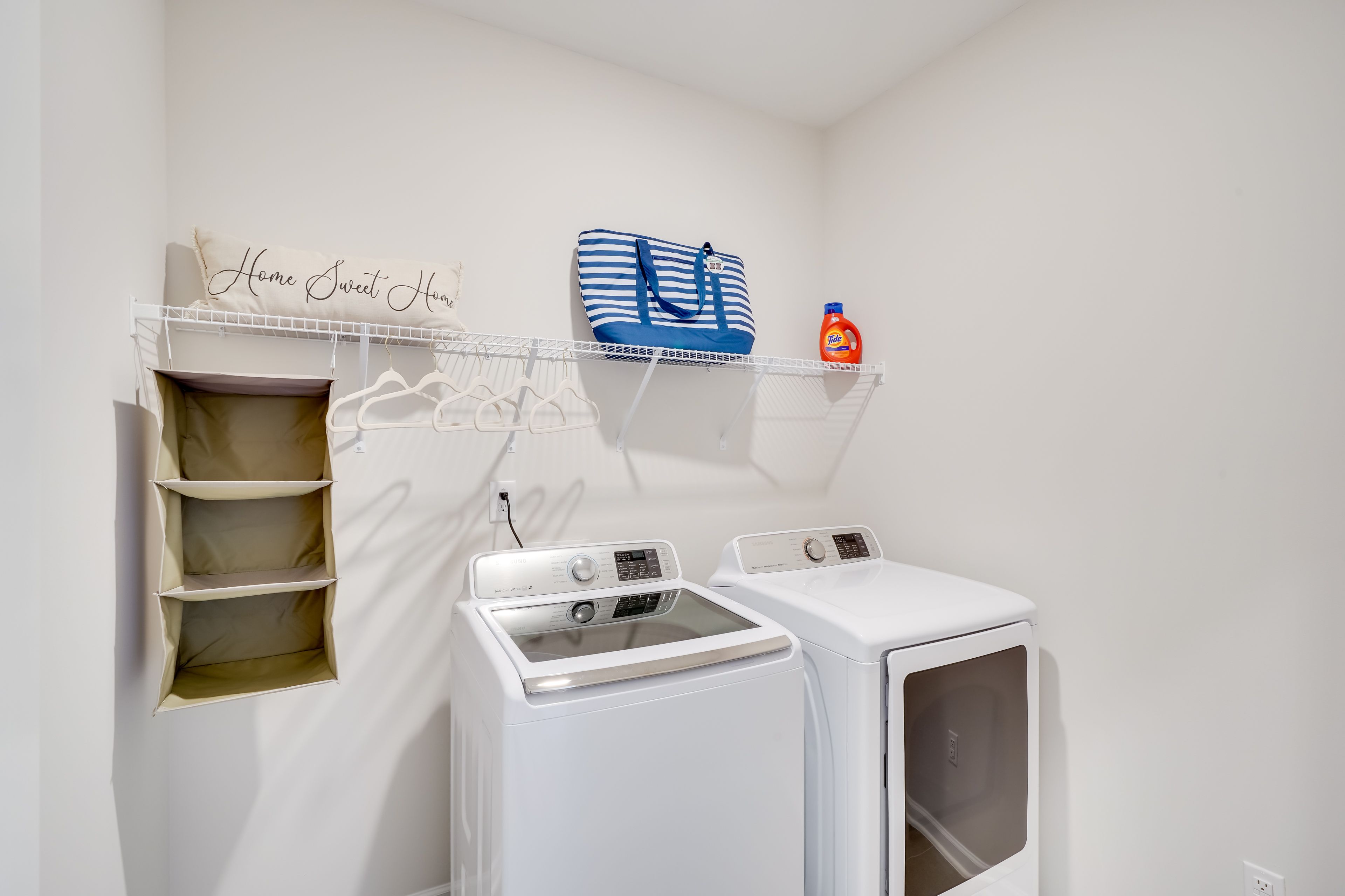 Laundry Room | Laundry Detergent Provided