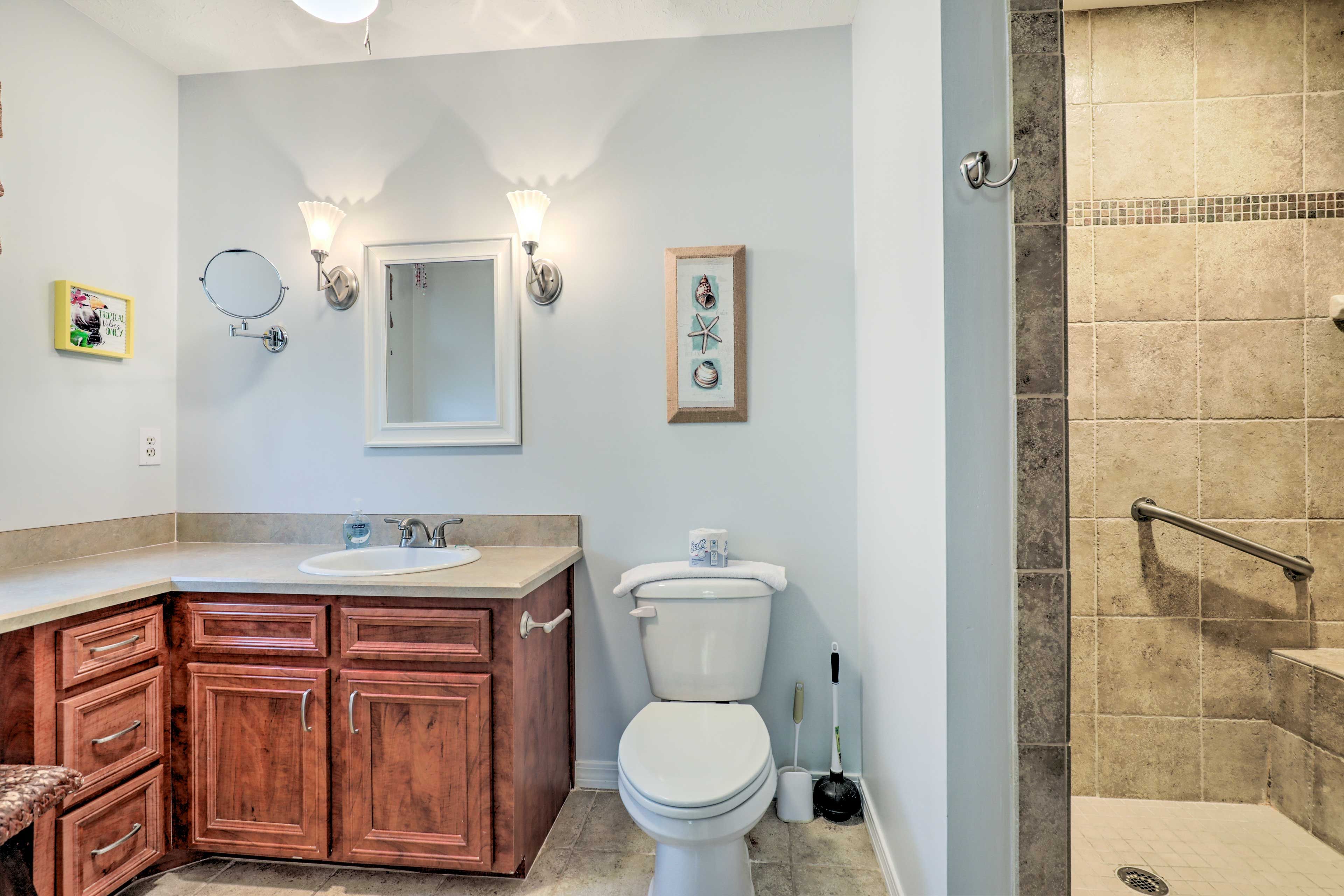Full Bathroom | Towels Provided | Roll-In Shower w/ Grab Rails