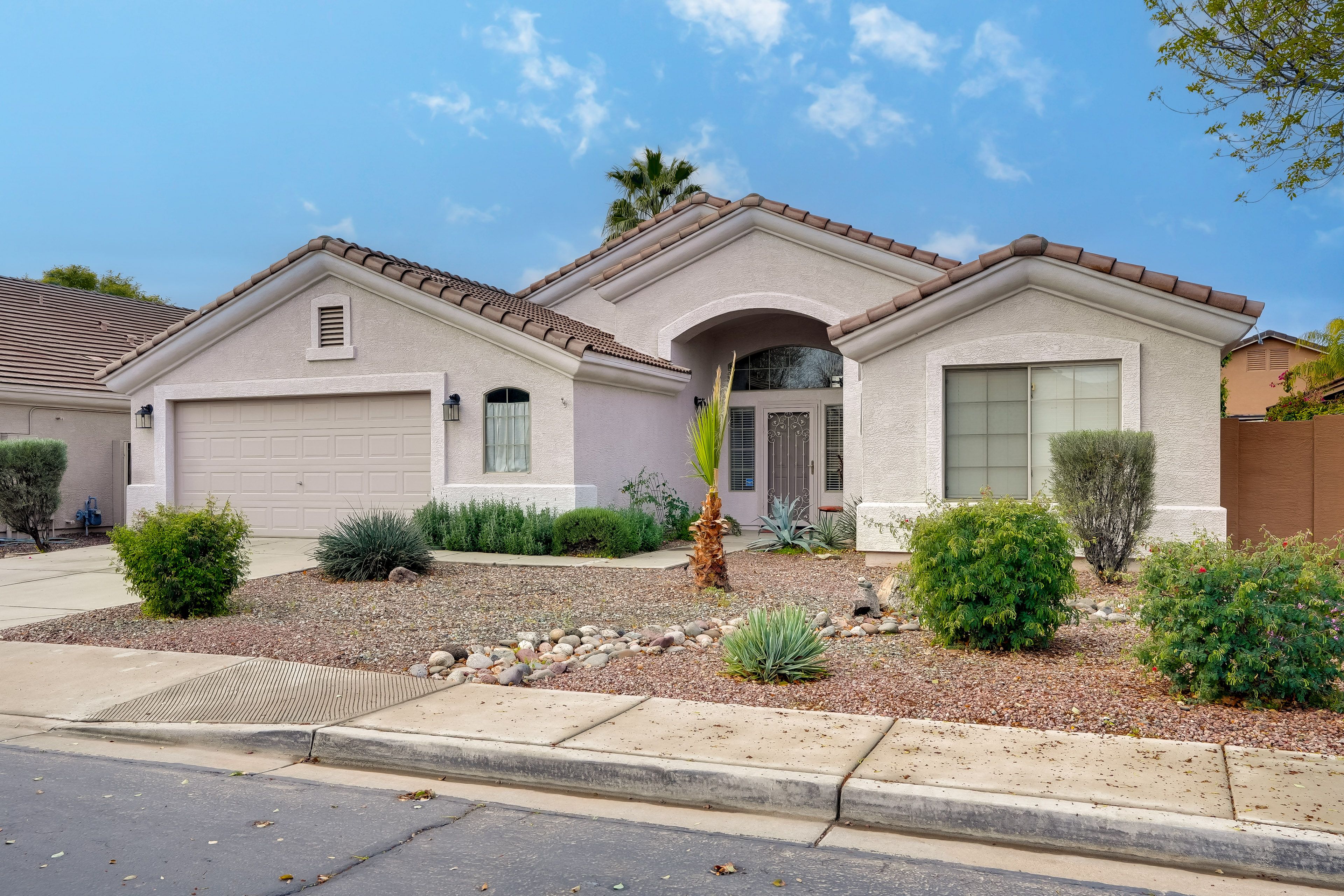 Driveway (2 Vehicles) | Garage Not Available | No Street Parking After 10:00 PM