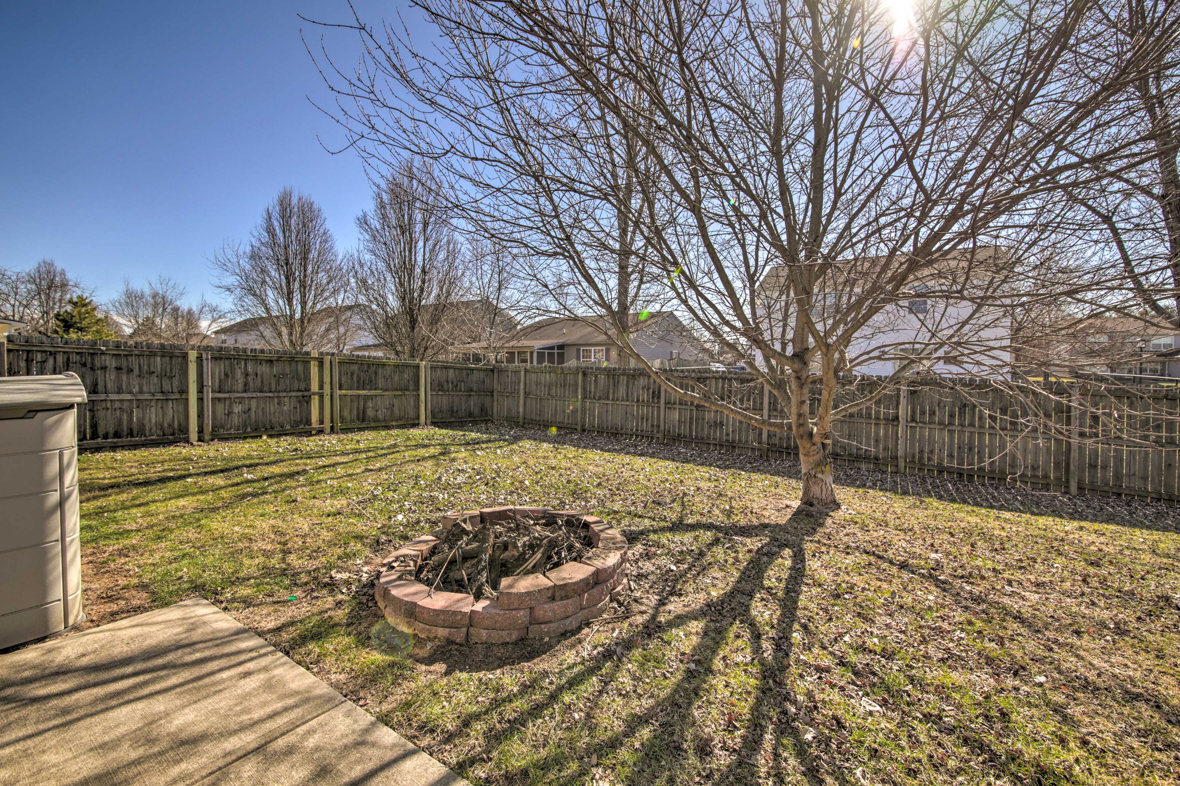 Backyard | Fire Pit