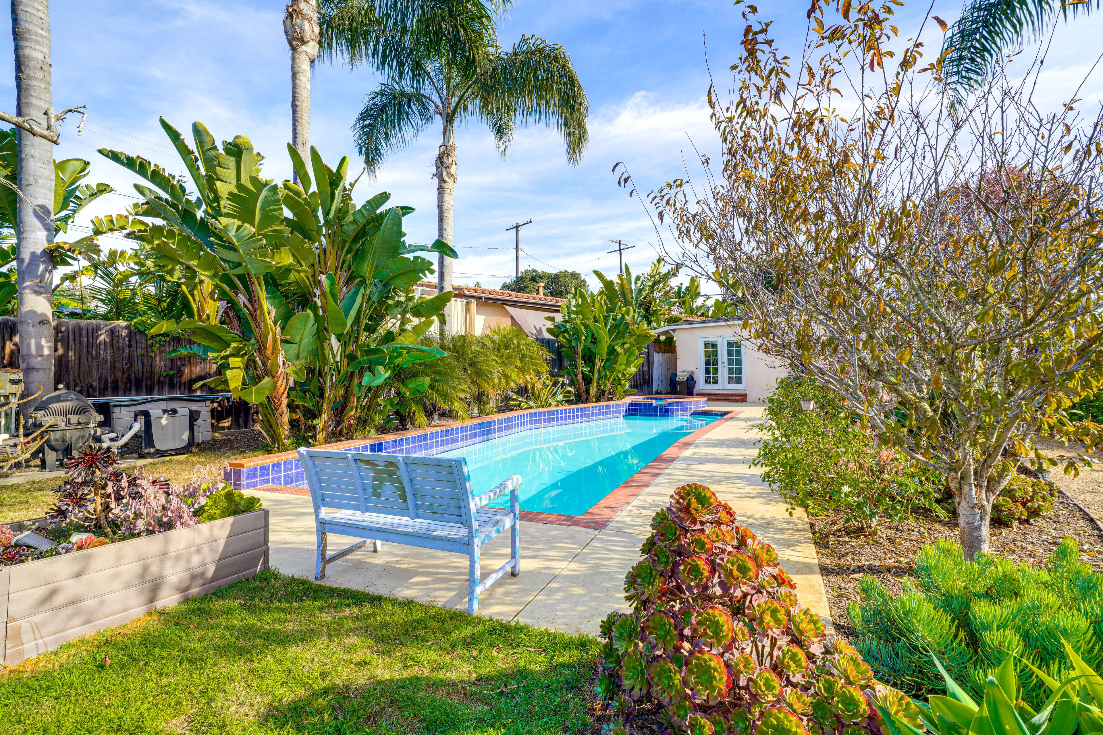 Santa Barbara Vacation Rental | 3BR | 2BA | 1,200 Sq Ft | 2 Steps Required