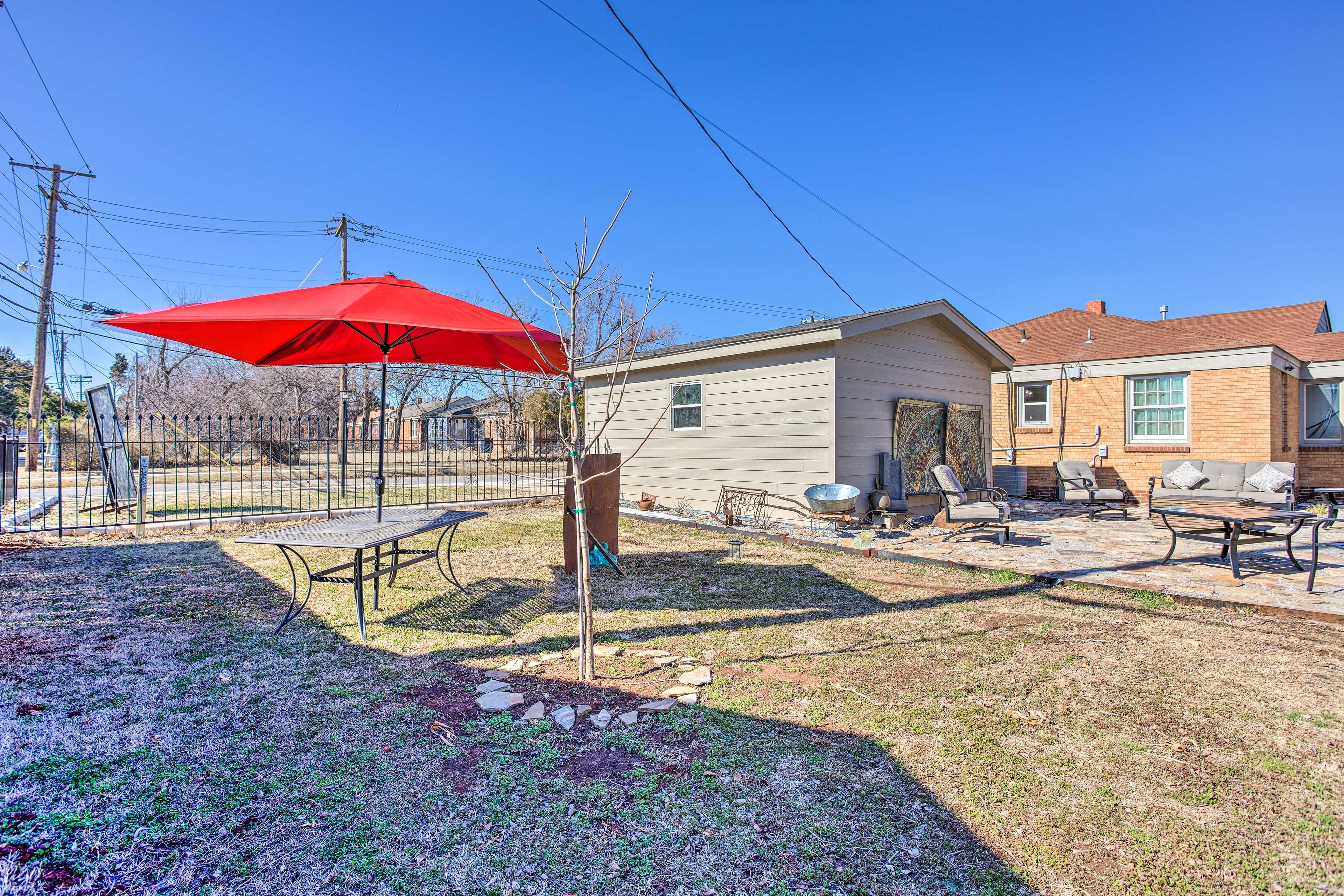 Shared Yard