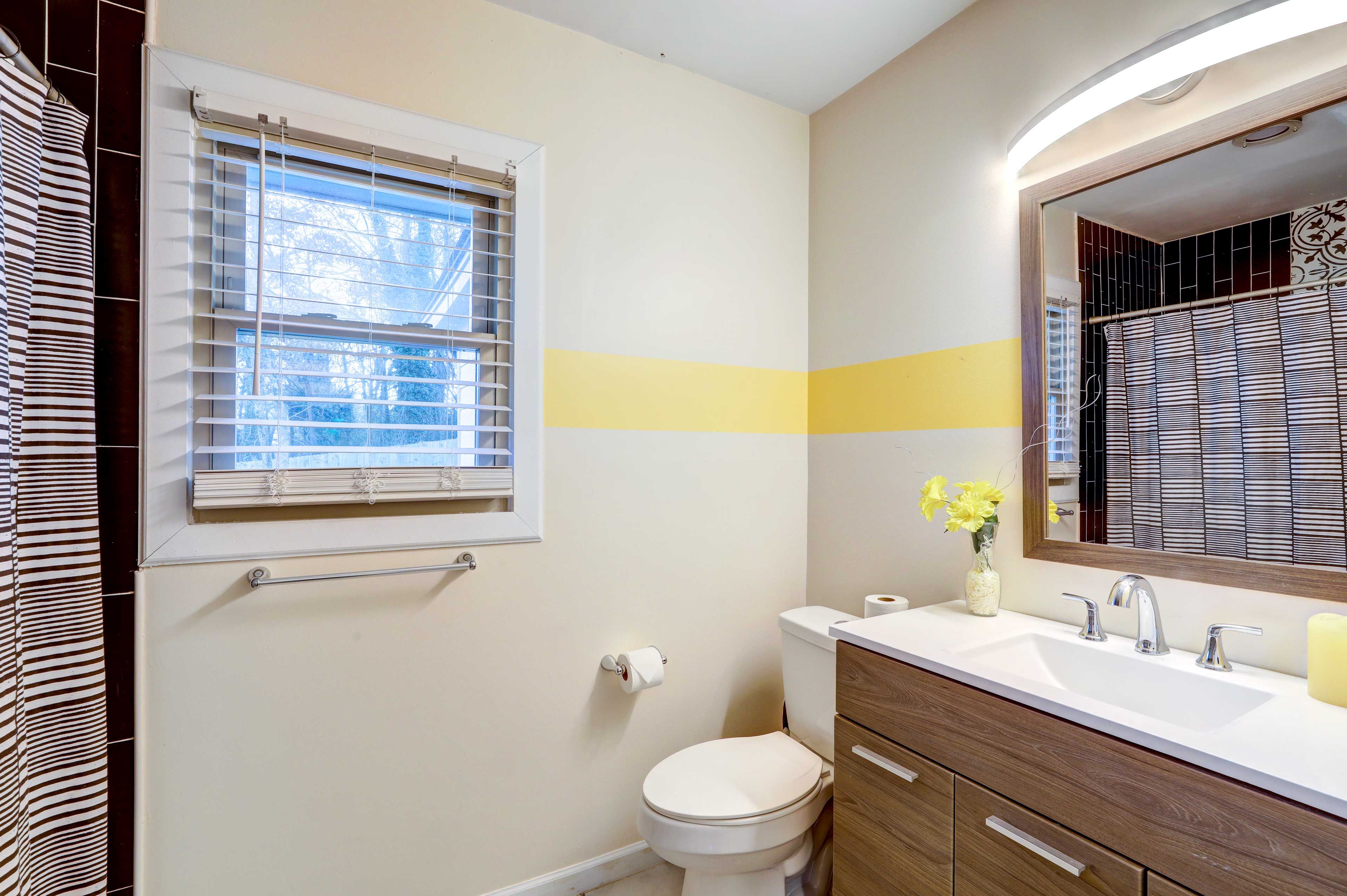 Full Bathroom