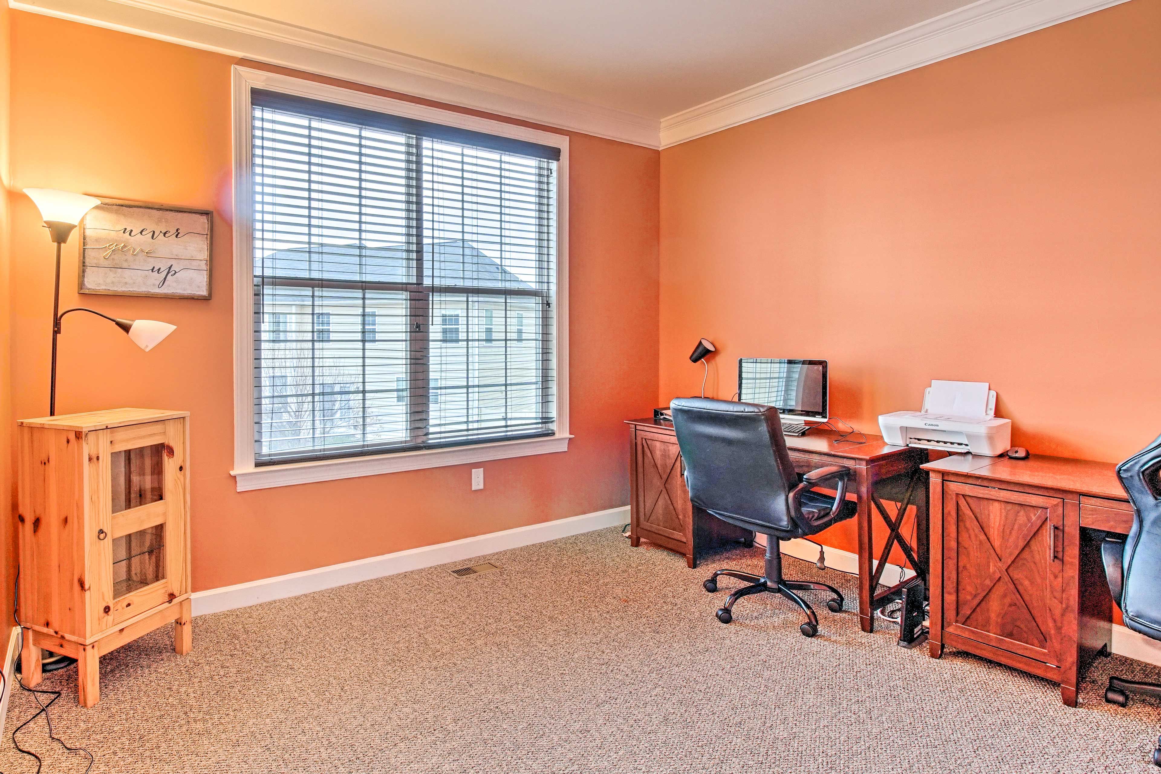 Office | Computer | Keyboard | Printer | Laptop Friendly