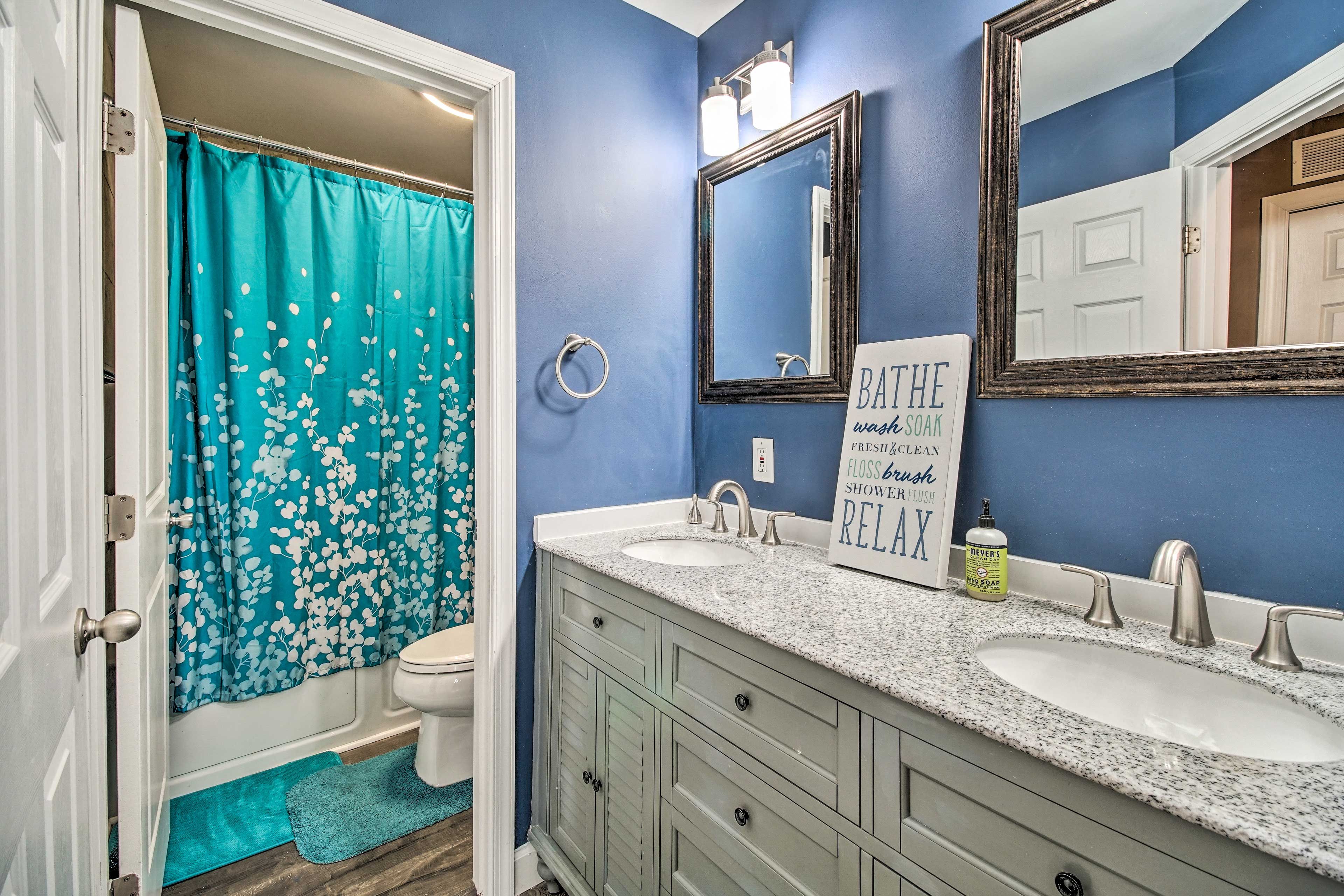 Full Bathroom
