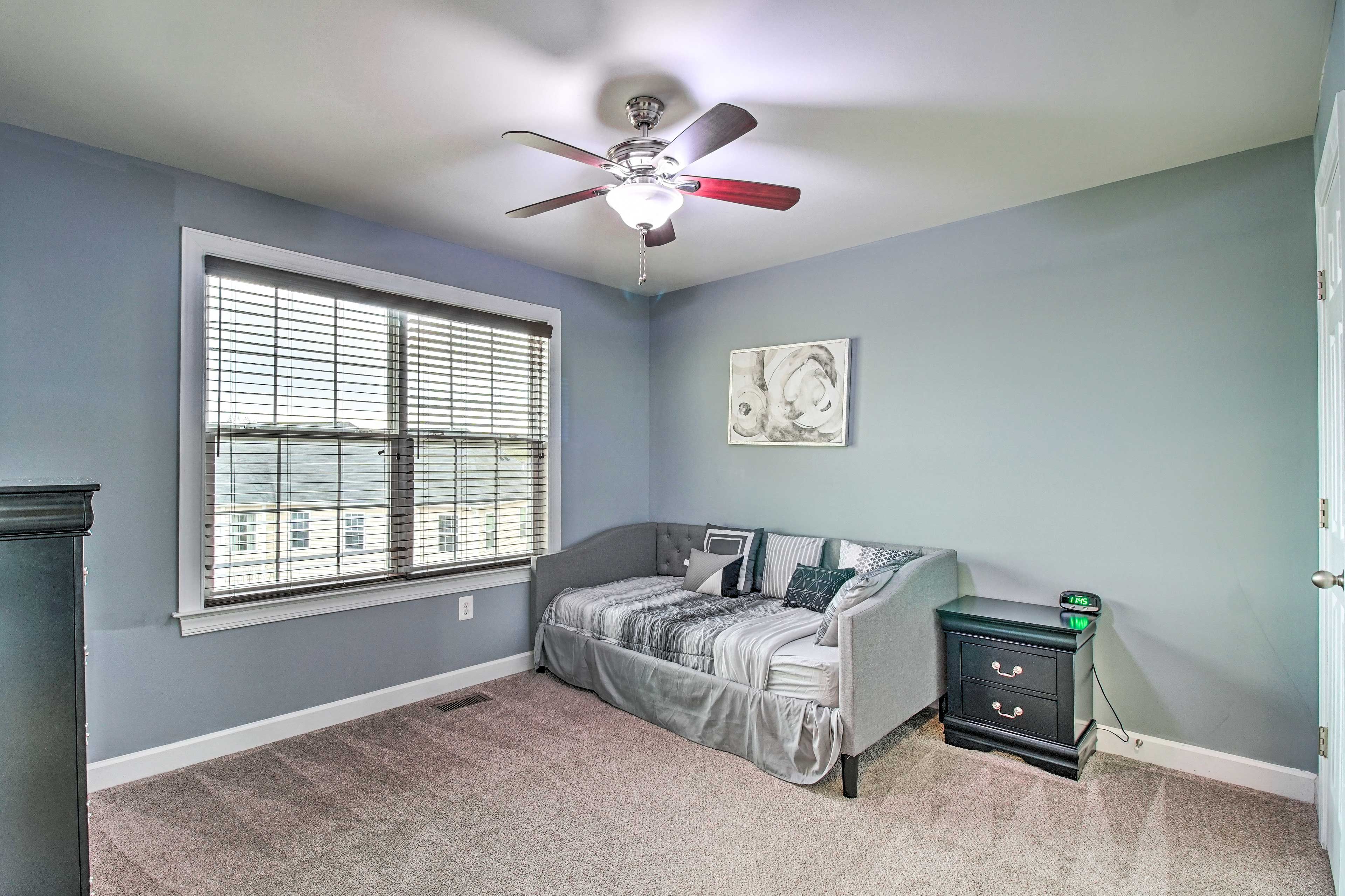 Bedroom 5 | Twin Daybed