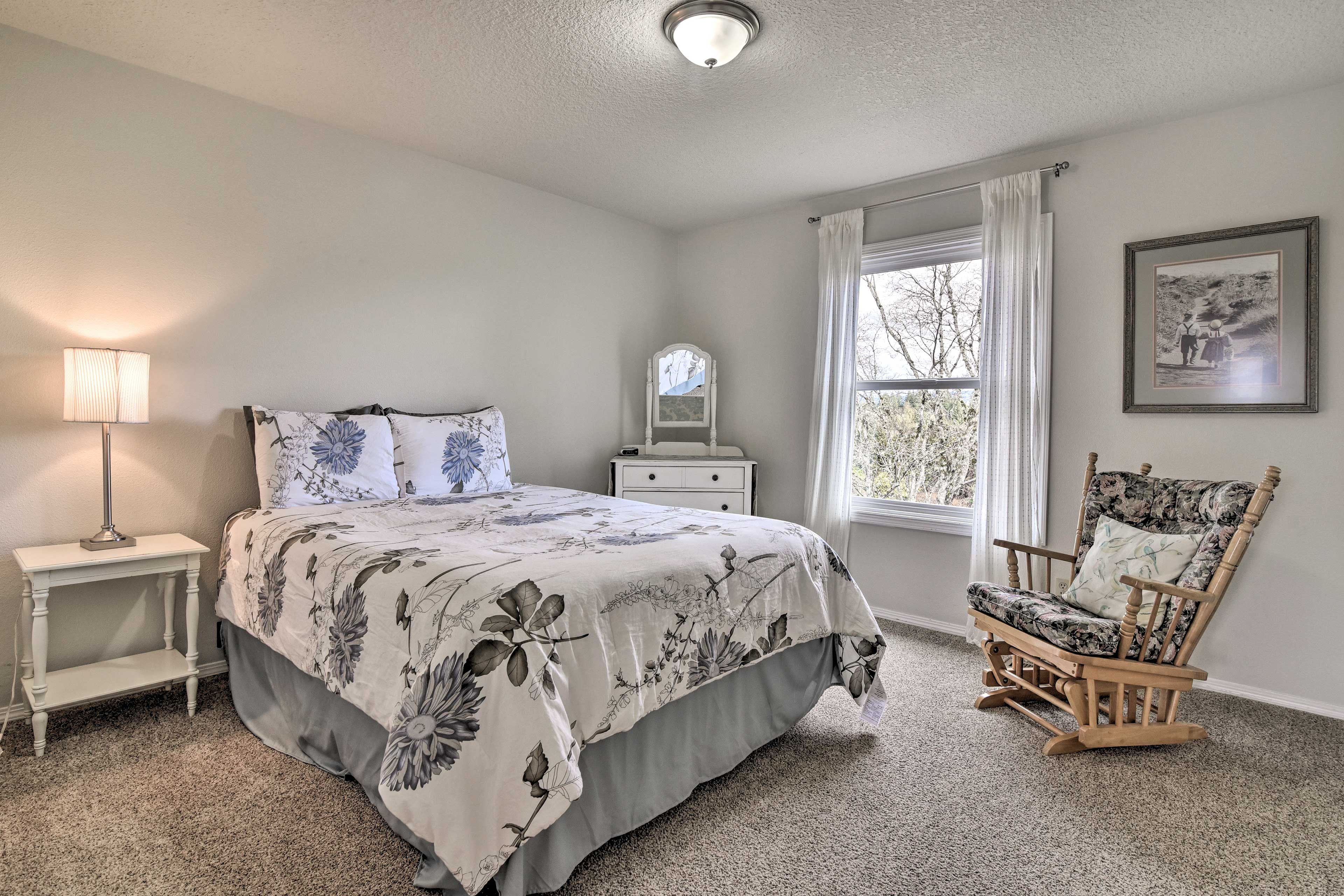 Bedroom 3 | Queen Bed | 2nd Floor