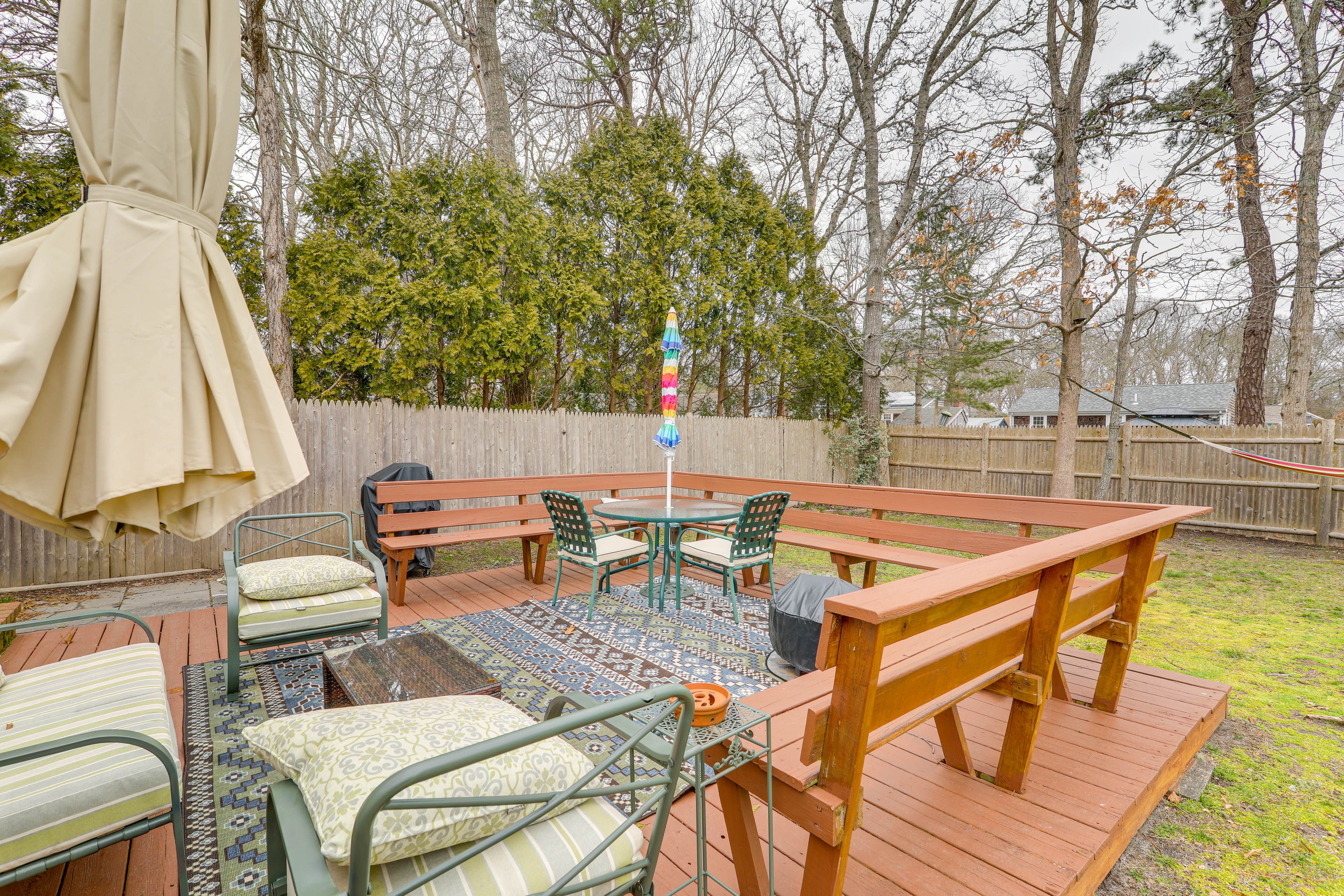Outdoor Space | Single-Story Home | Private Lake Beach | 1 Kayak Provided