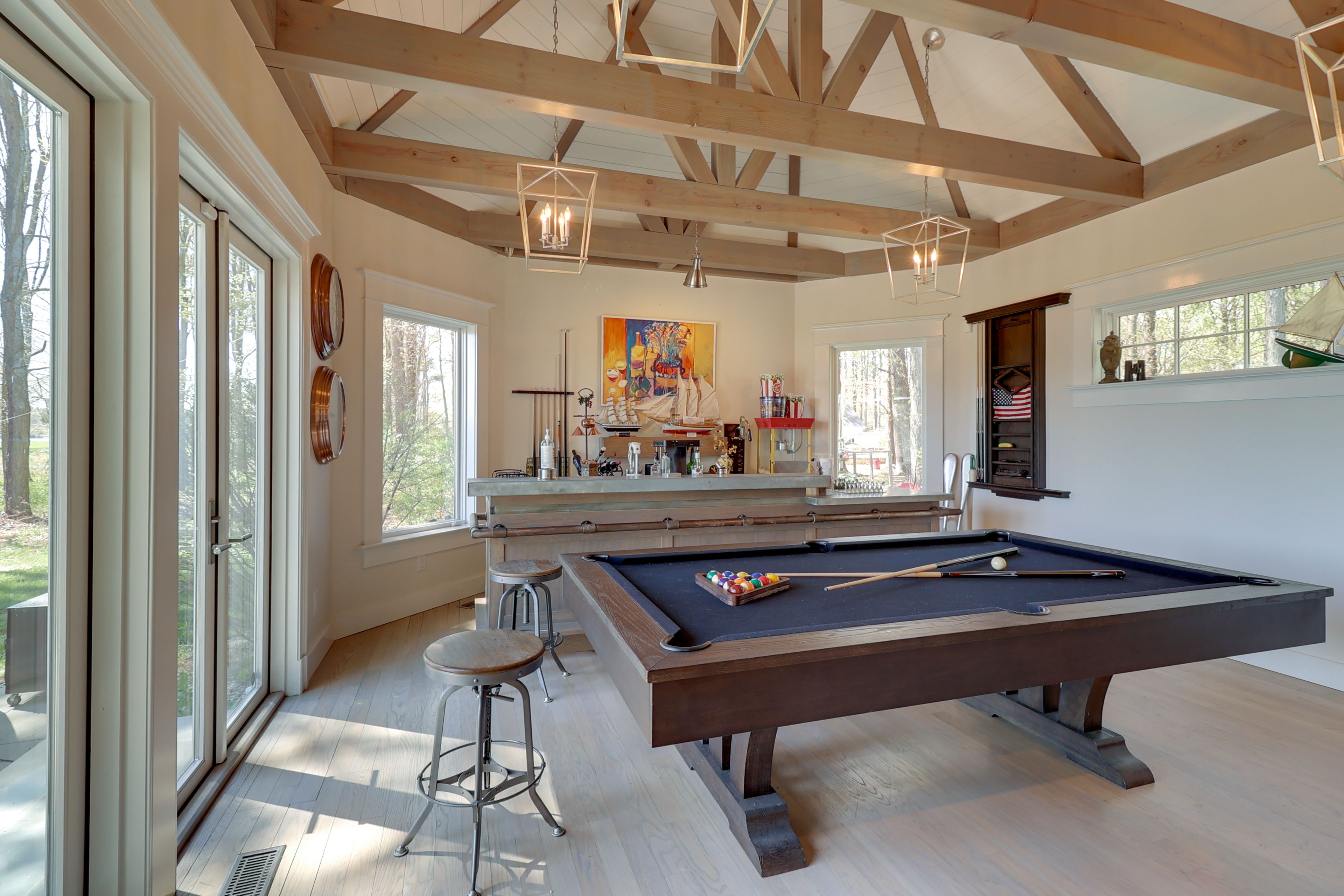 Billiards Area | Smart TV | Wet Bar