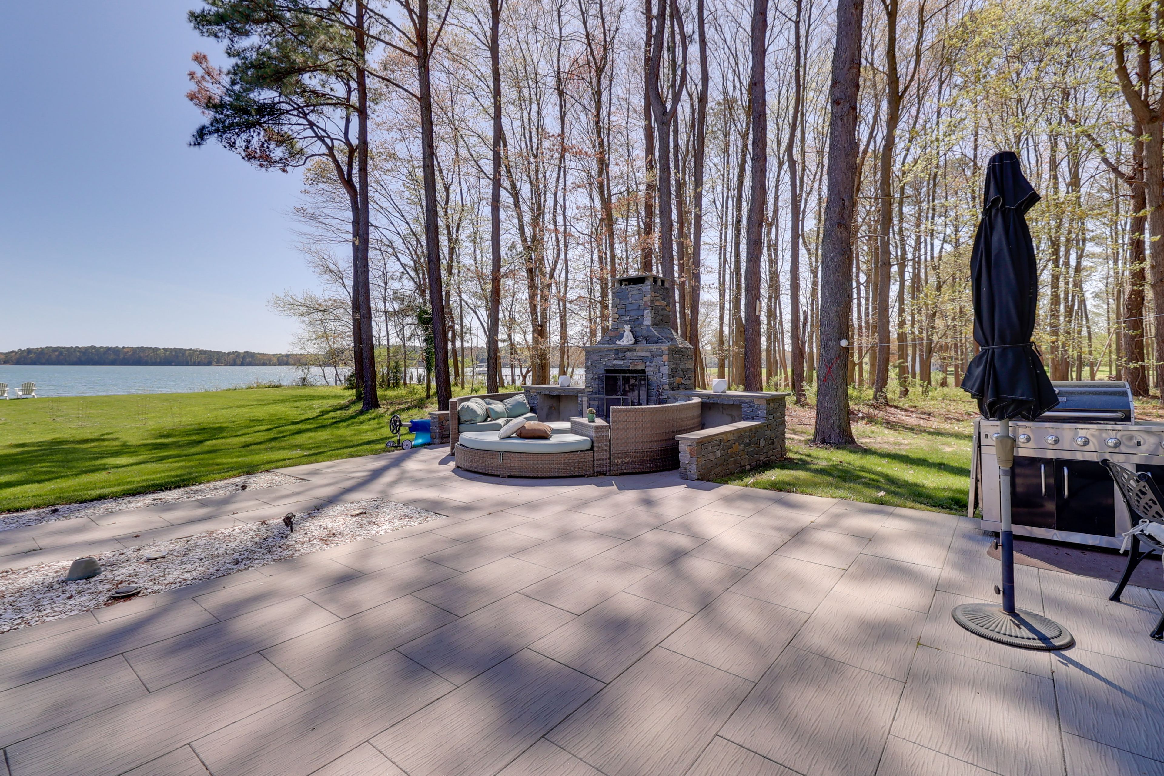Outdoor Fireplace