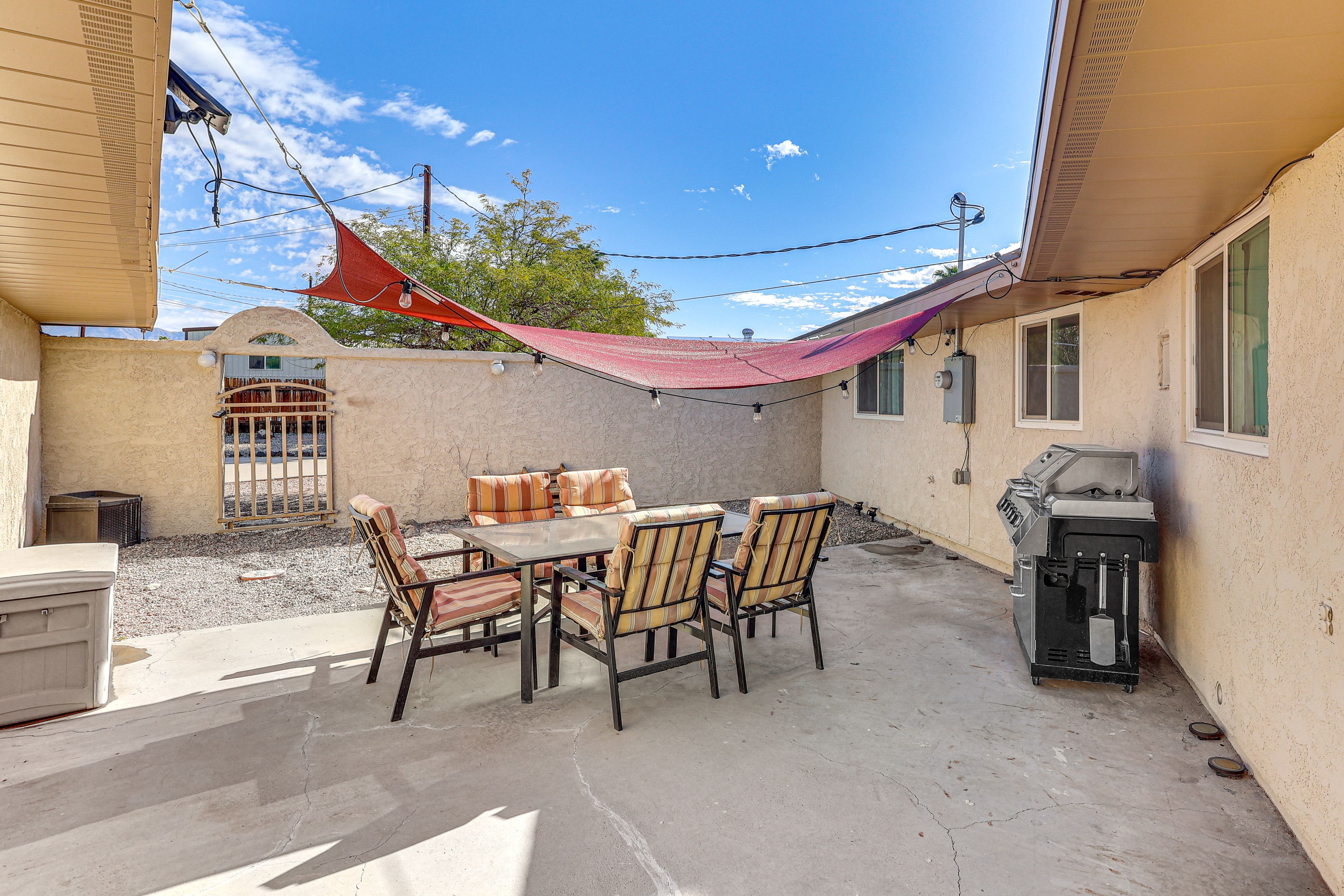Private Patio | Outdoor Dining | Gas Grill