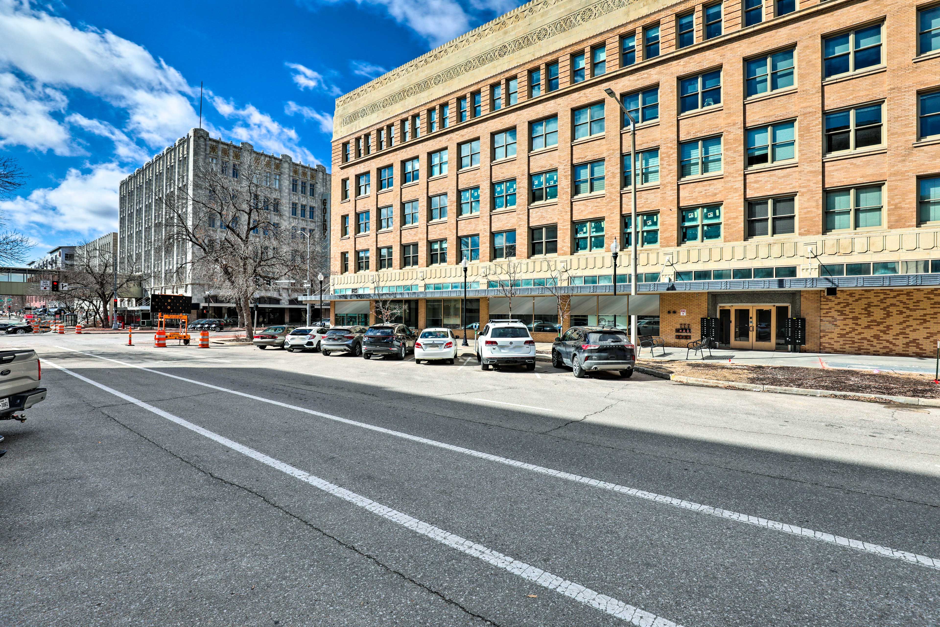 Exterior | Downtown Location | Single-Story Unit | 4th-Floor Condo