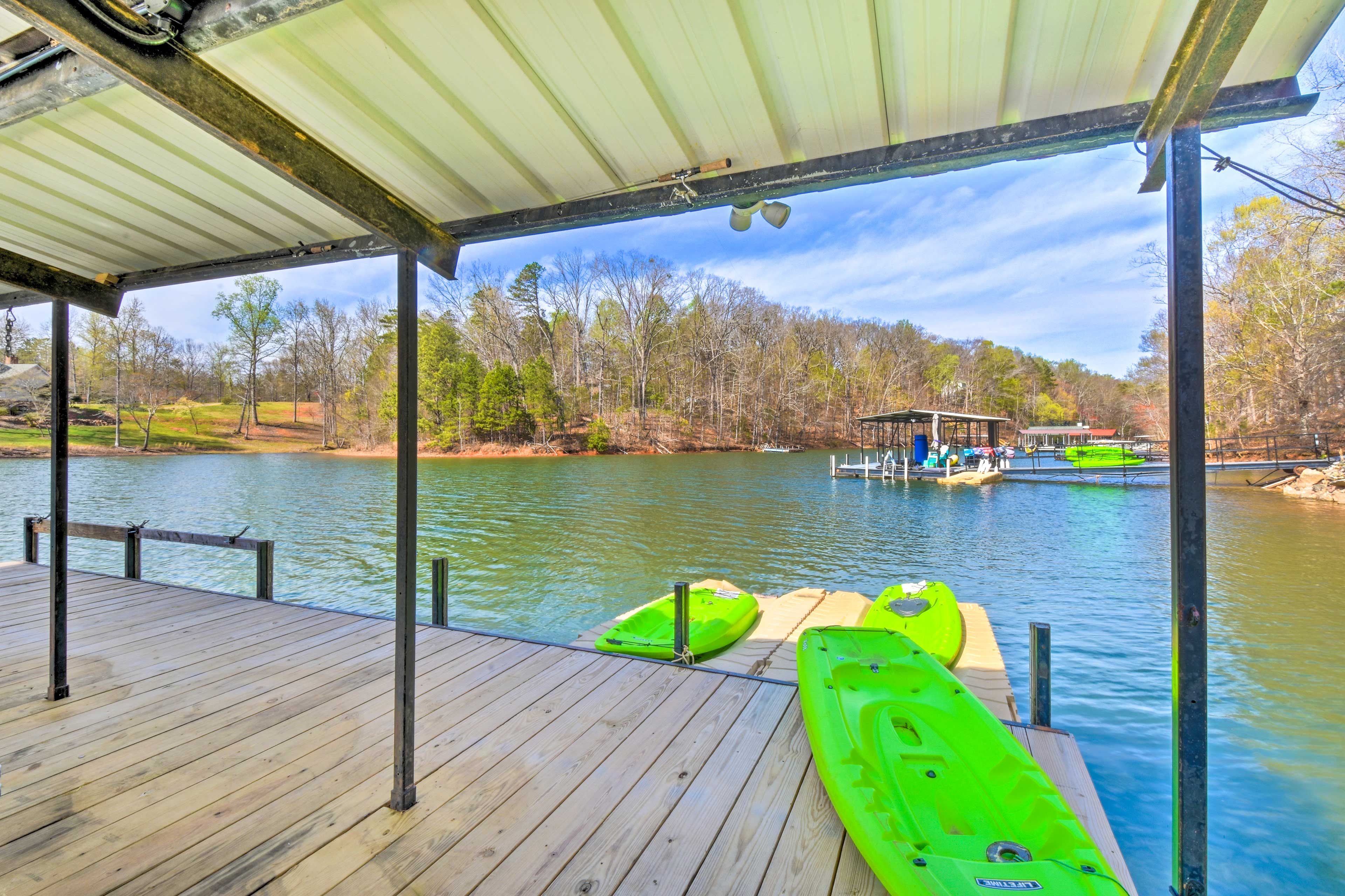 Private Dock | Lake Hartwell Access | Kayaks