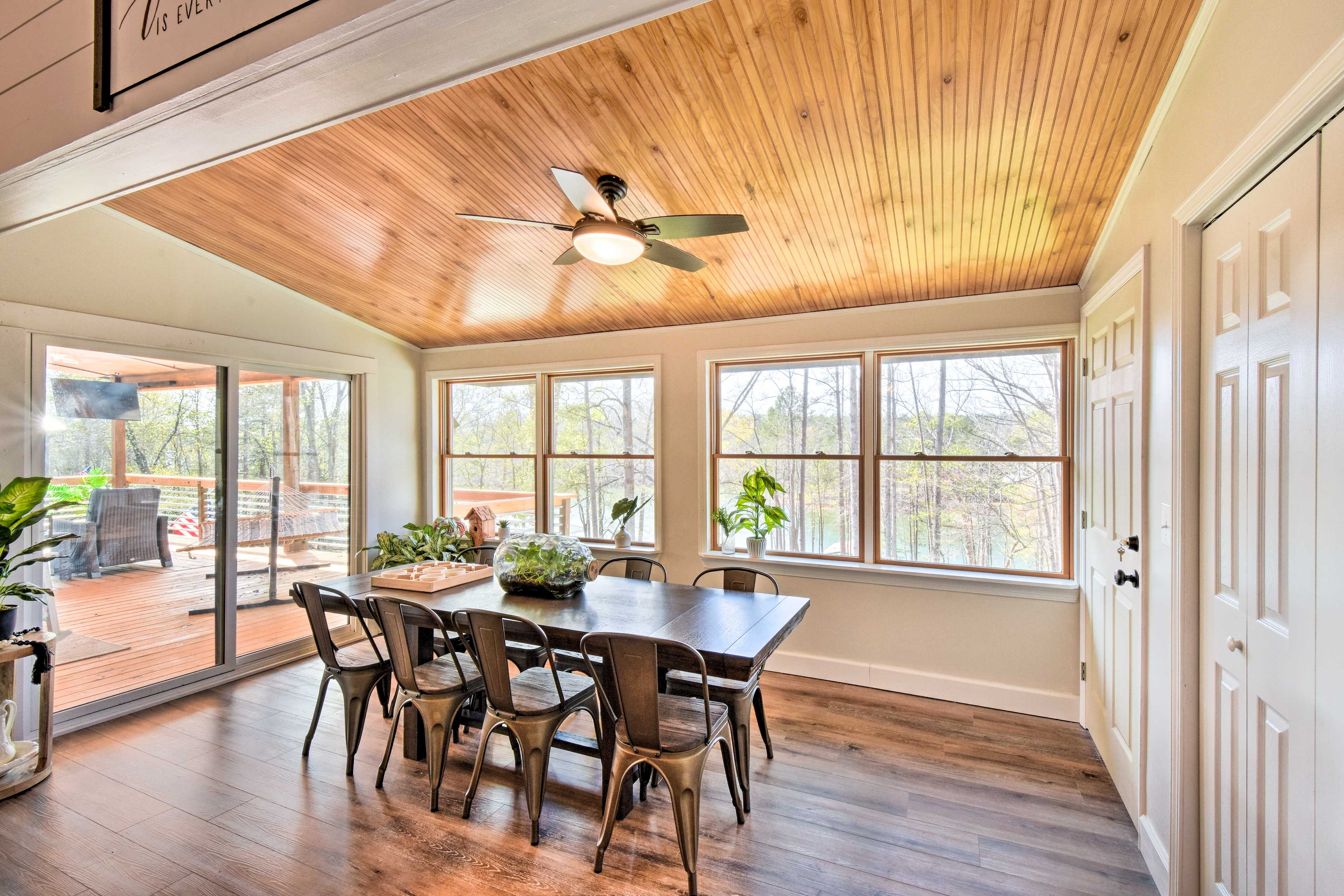 Dining Area | Deck Access