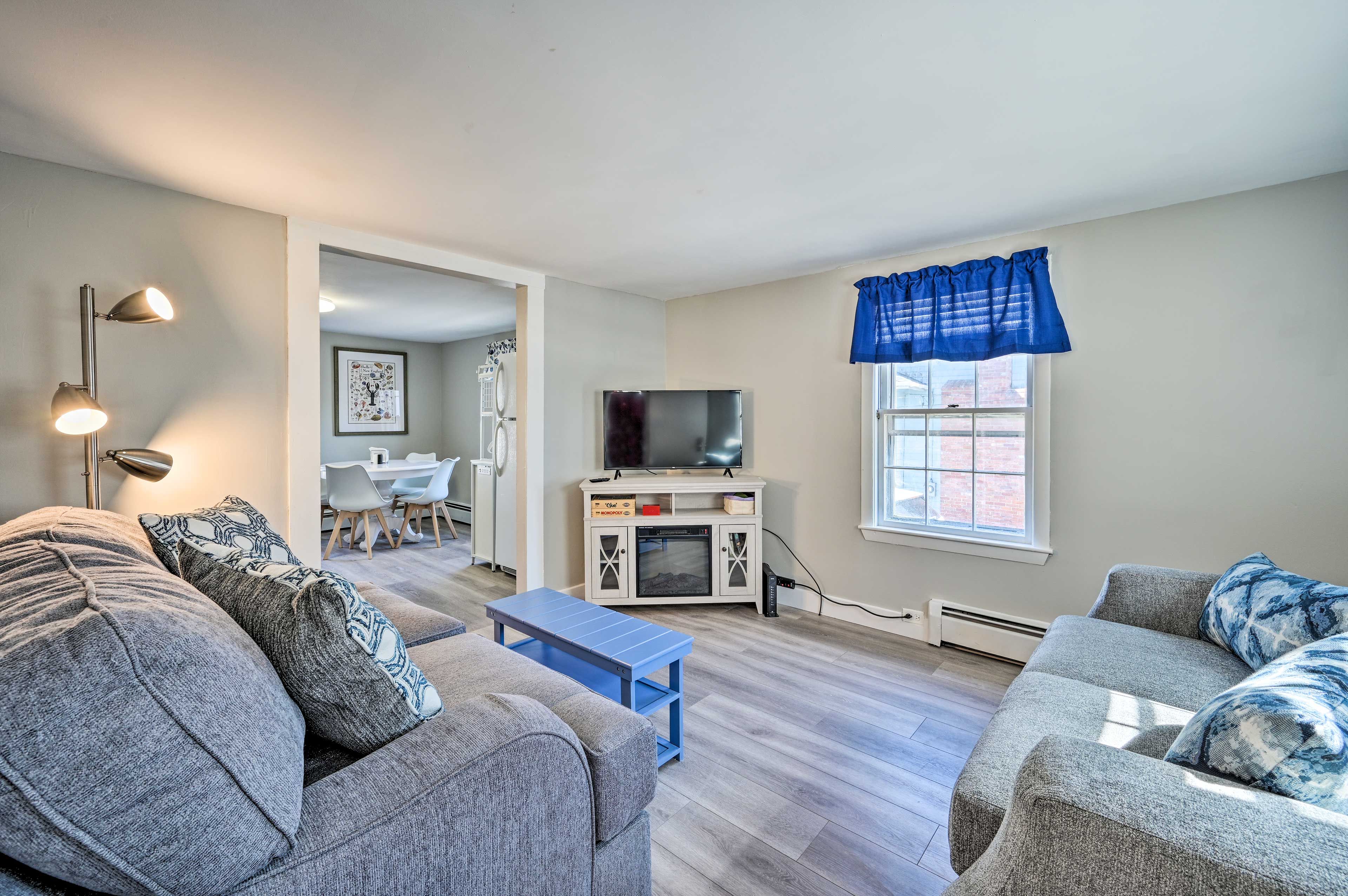 Living Room | Free WiFi | Smart TV | Board Games