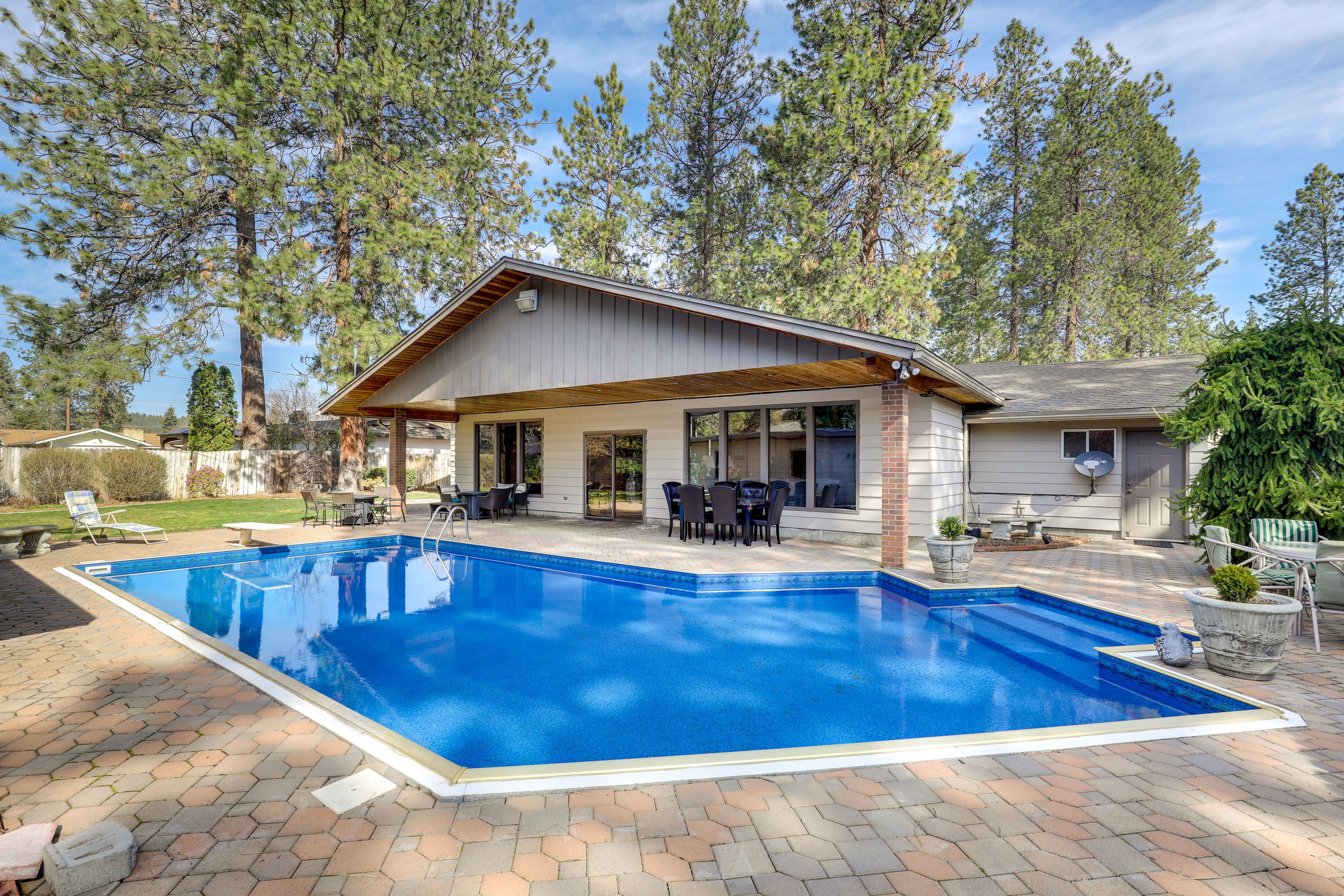 Spokane Valley Vacation Rental | 2BR | 1BA | Stairs Required | 650 Sq Ft