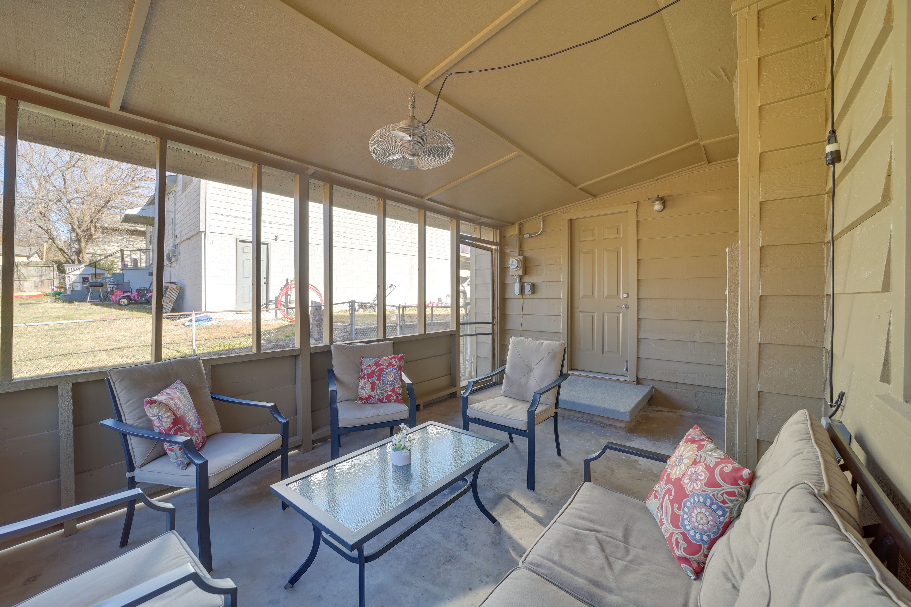 House Exterior | Screened Patio