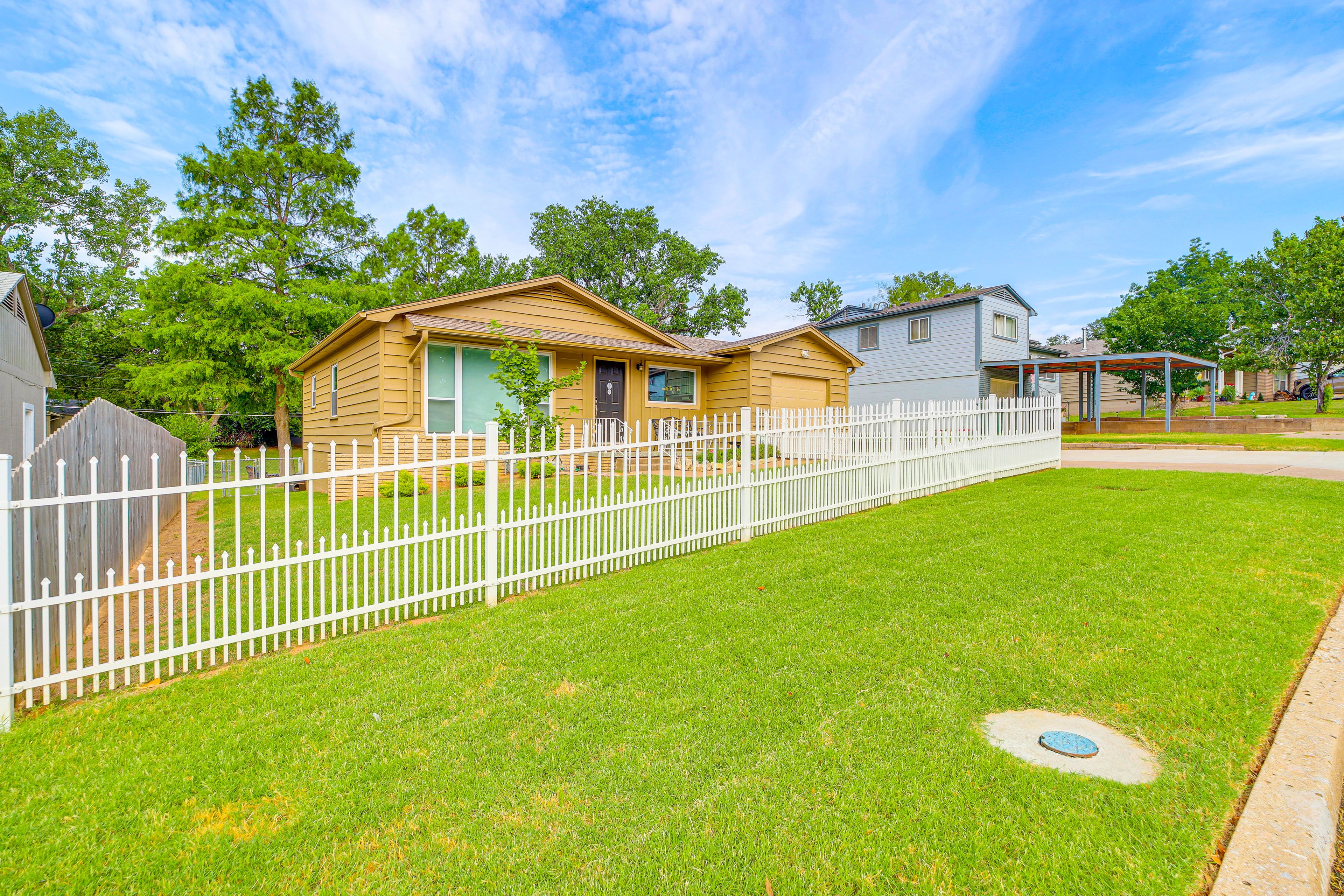 House Exterior | Keyless Entry