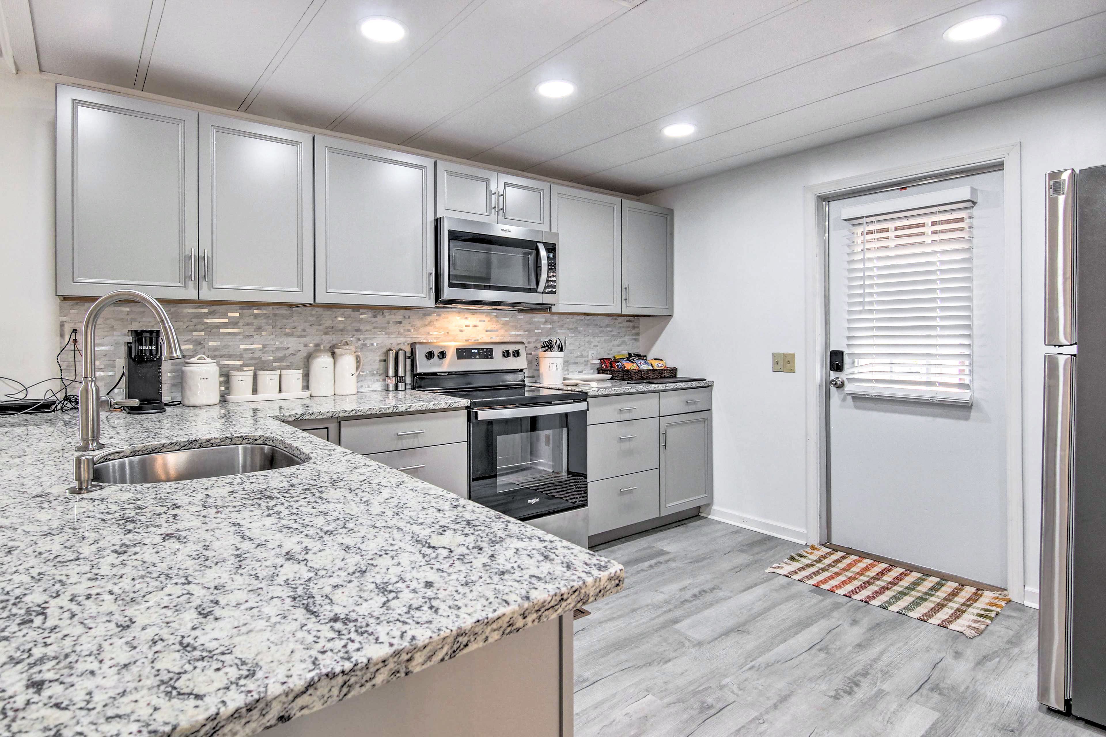 Kitchen | Cooking Basics | Coffee Maker | Blender | Microwave | Toaster