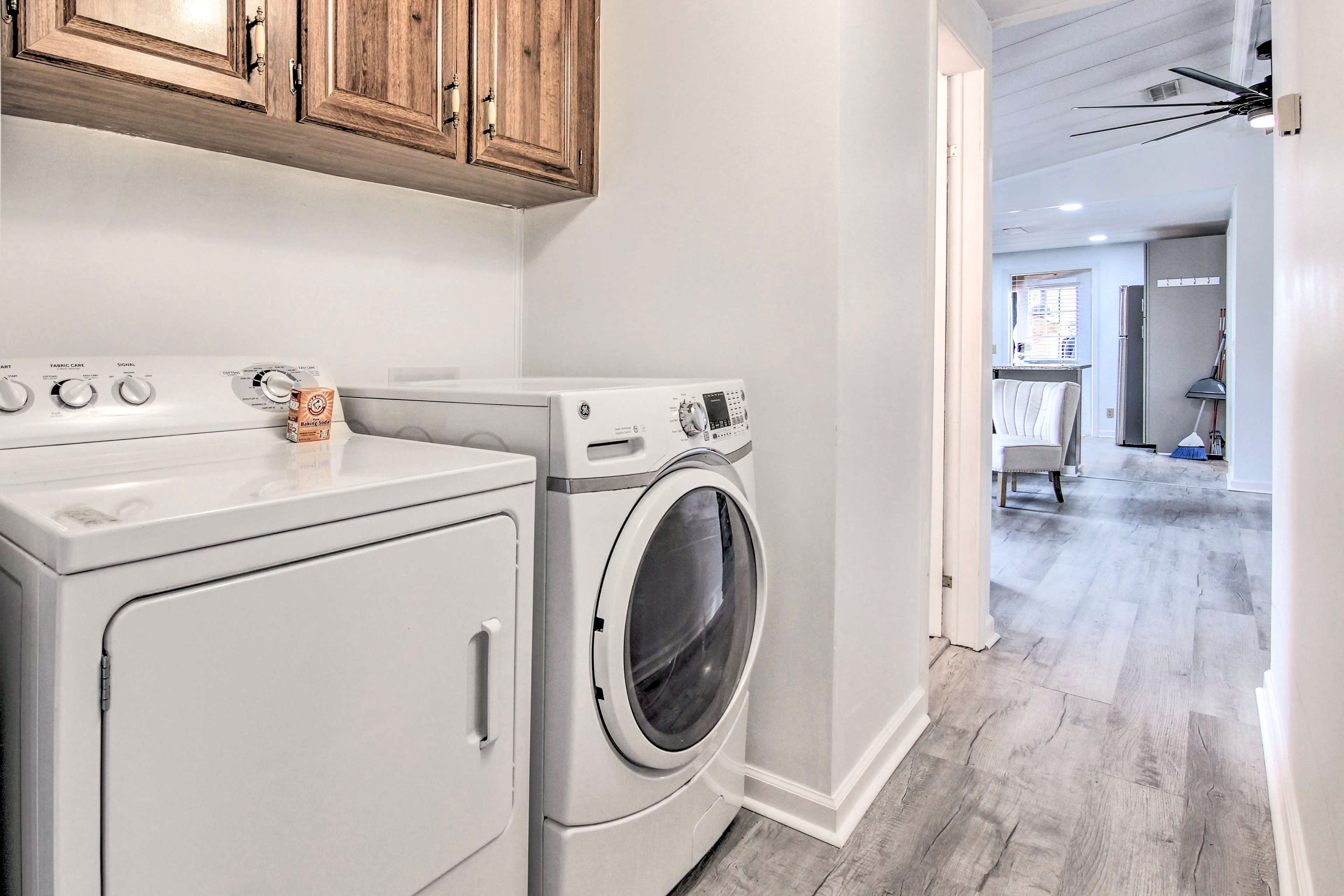 Laundry Area | Washer/Dryer | Hangers | Iron/Board | Trash Bags/Paper Towels