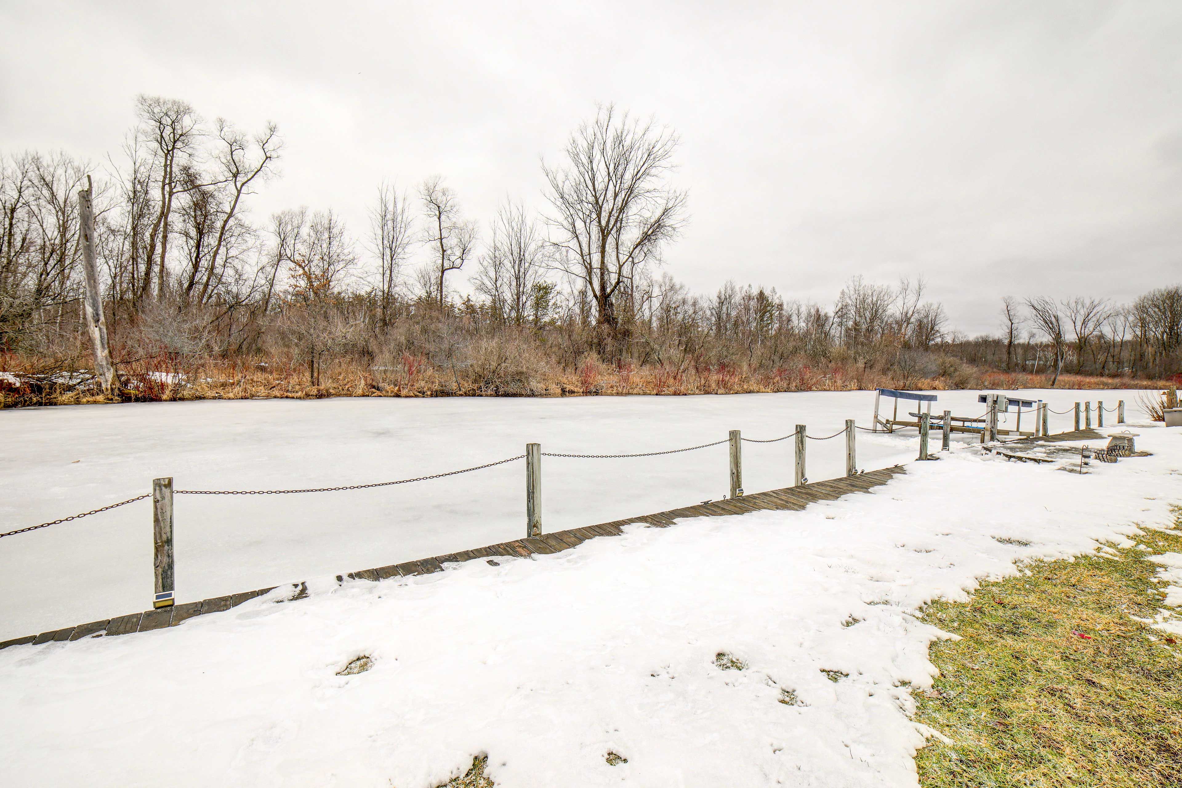 Chippewa Lake Channel & Tie-Up Boat Dock