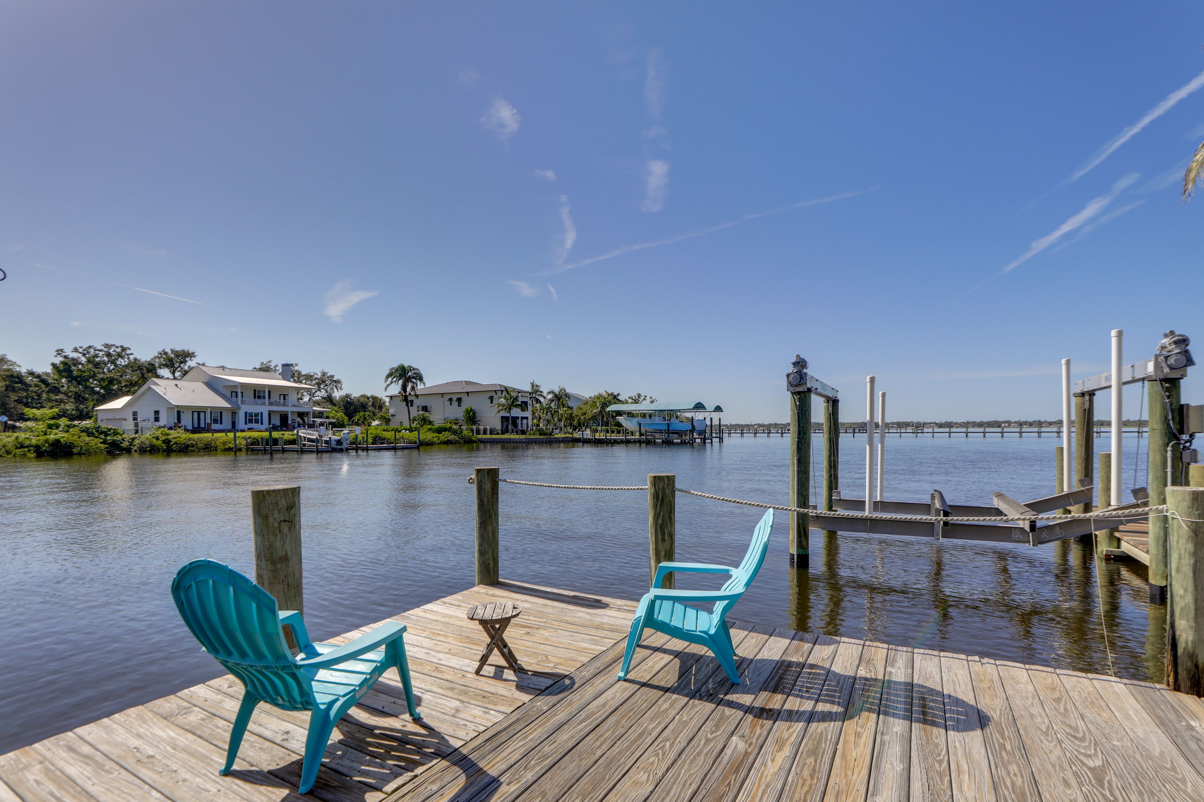 Boat Dock w/ Boat Slip
