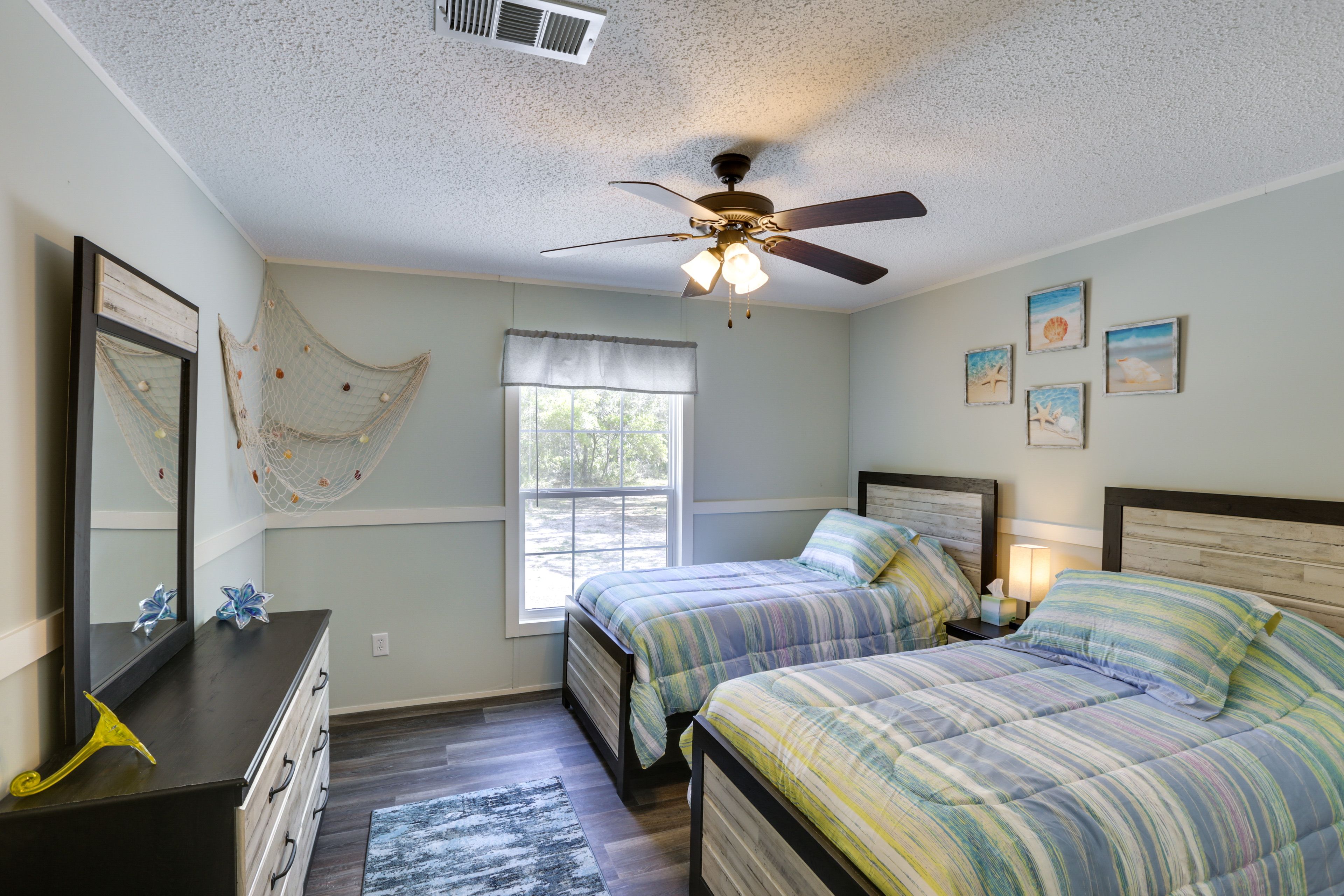 Bedroom 3 | 2 Twin Beds