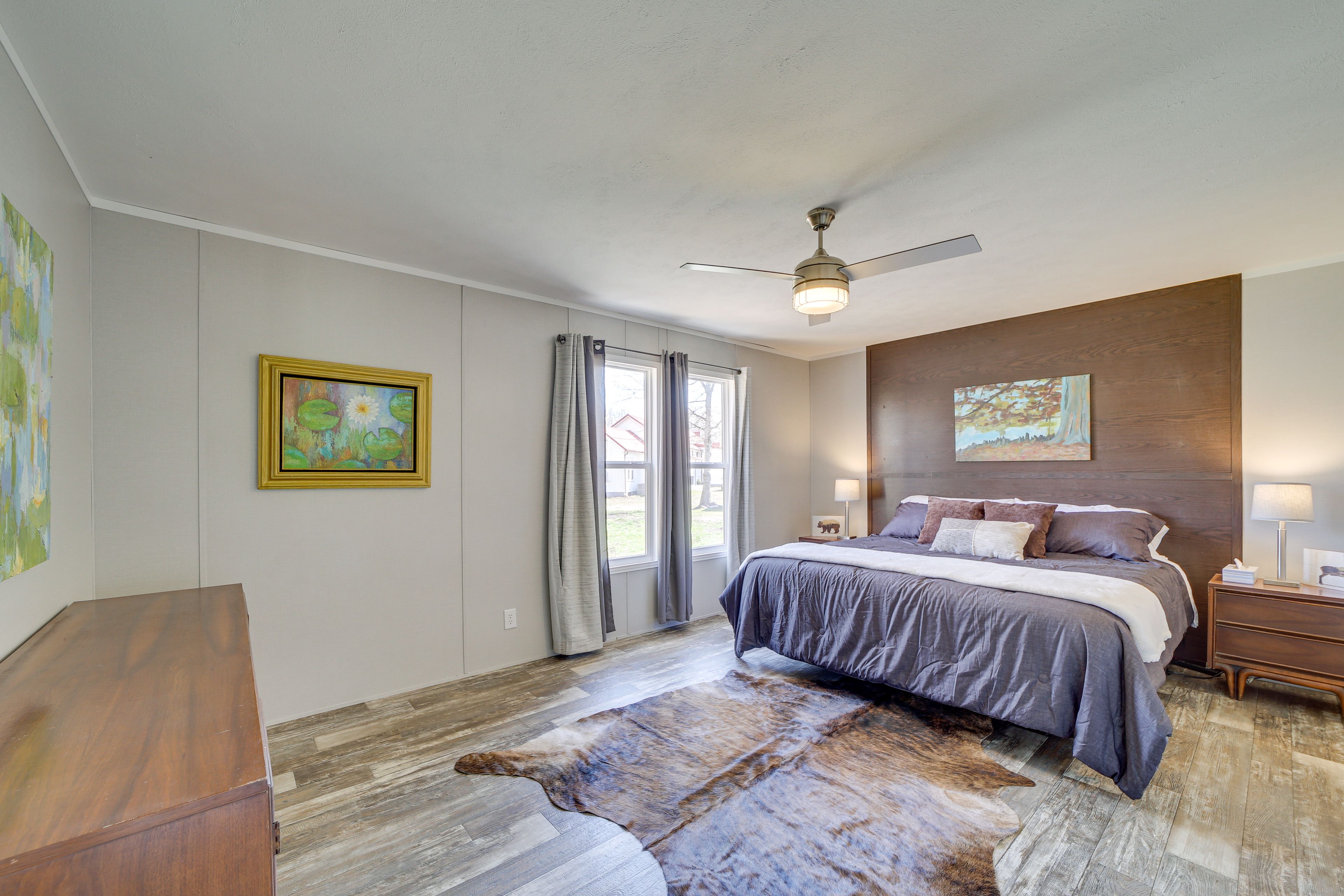 Bedroom 1 | King Bed | En-Suite Bathroom