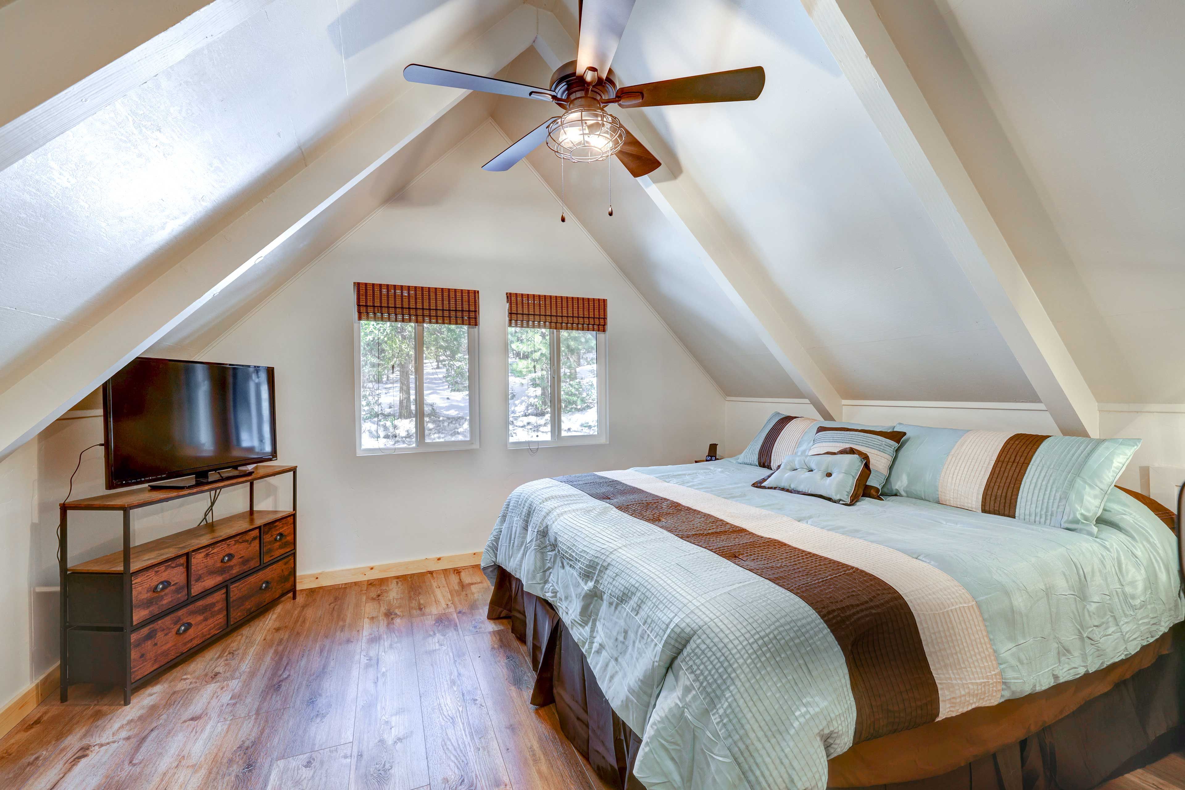 Bedroom 3 | California King Bed | Smart TV