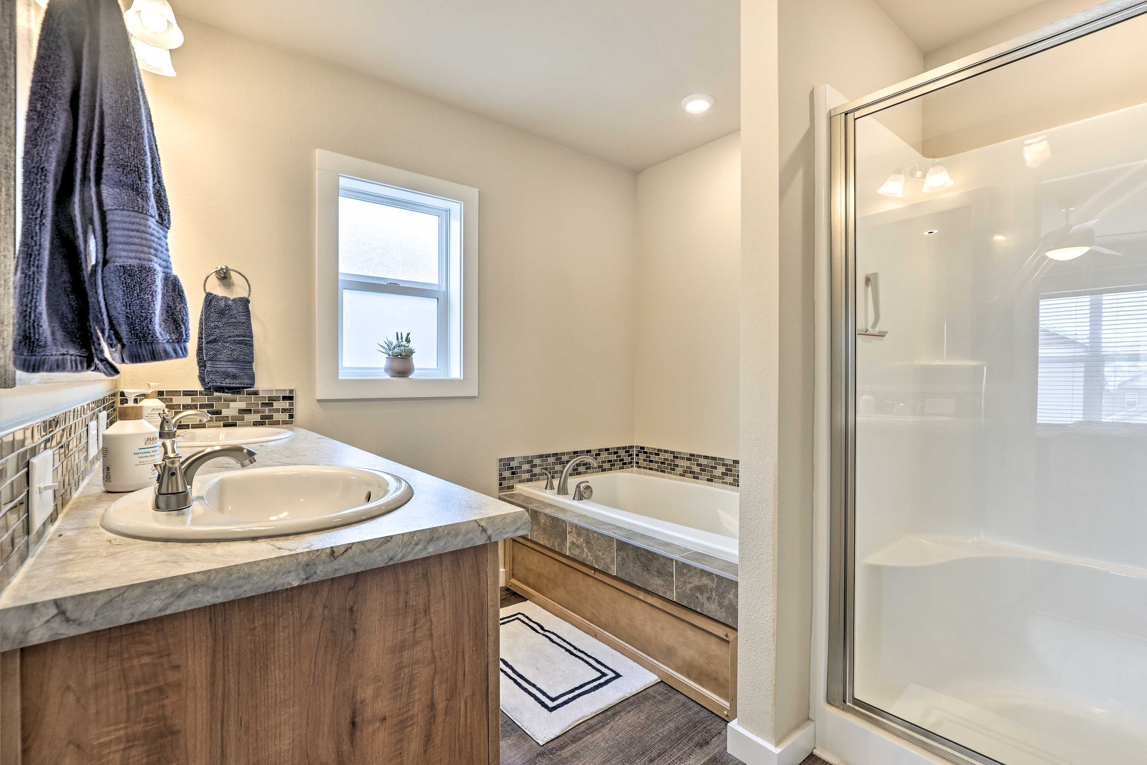 En-Suite Bathroom | Soaking Tub